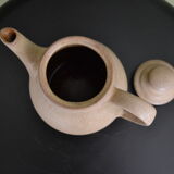 Sandstone teapot