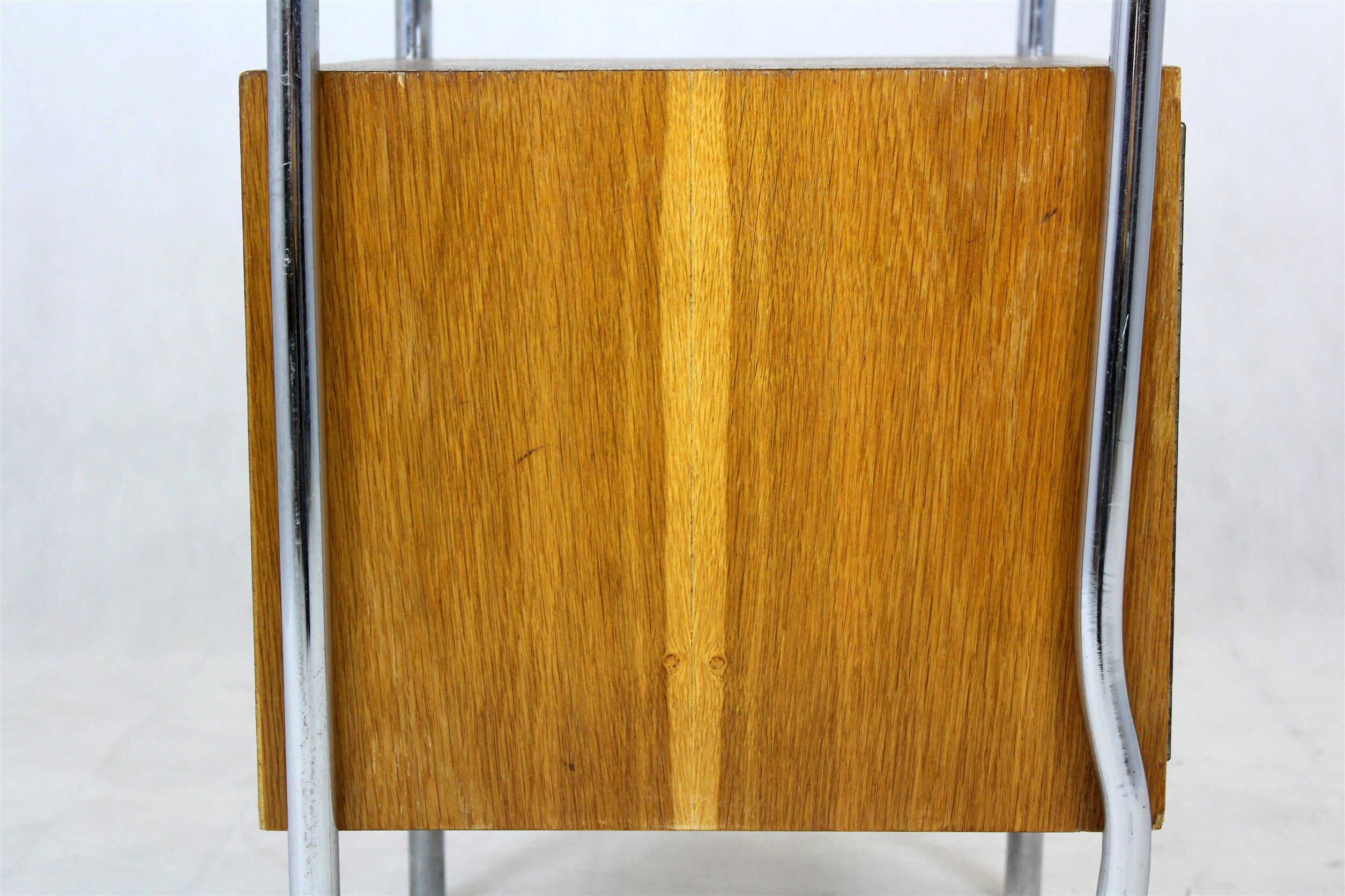 Bauhaus bedside table in chromed tubular steel, 1940s