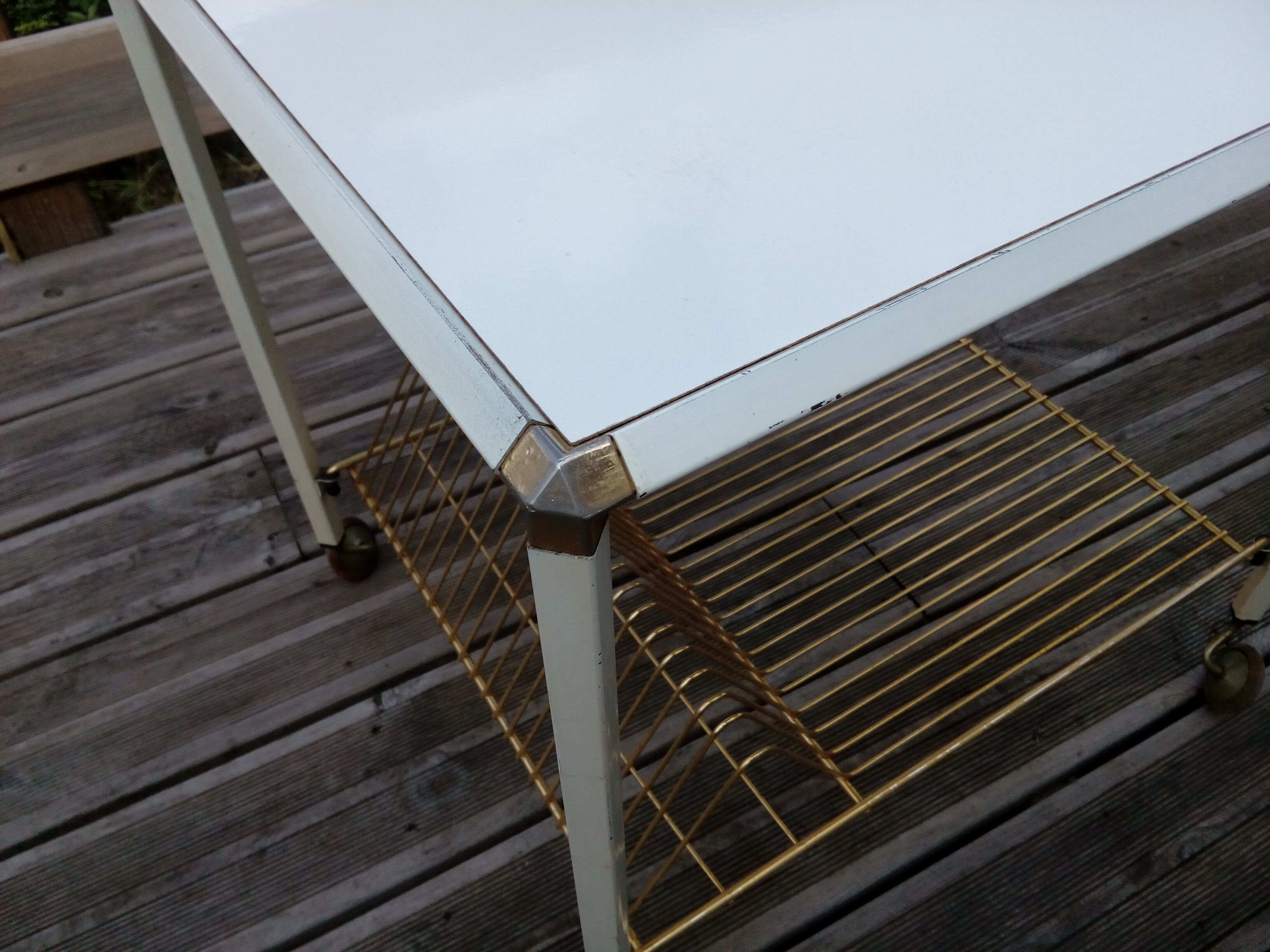 Ranges vinyls on wheels