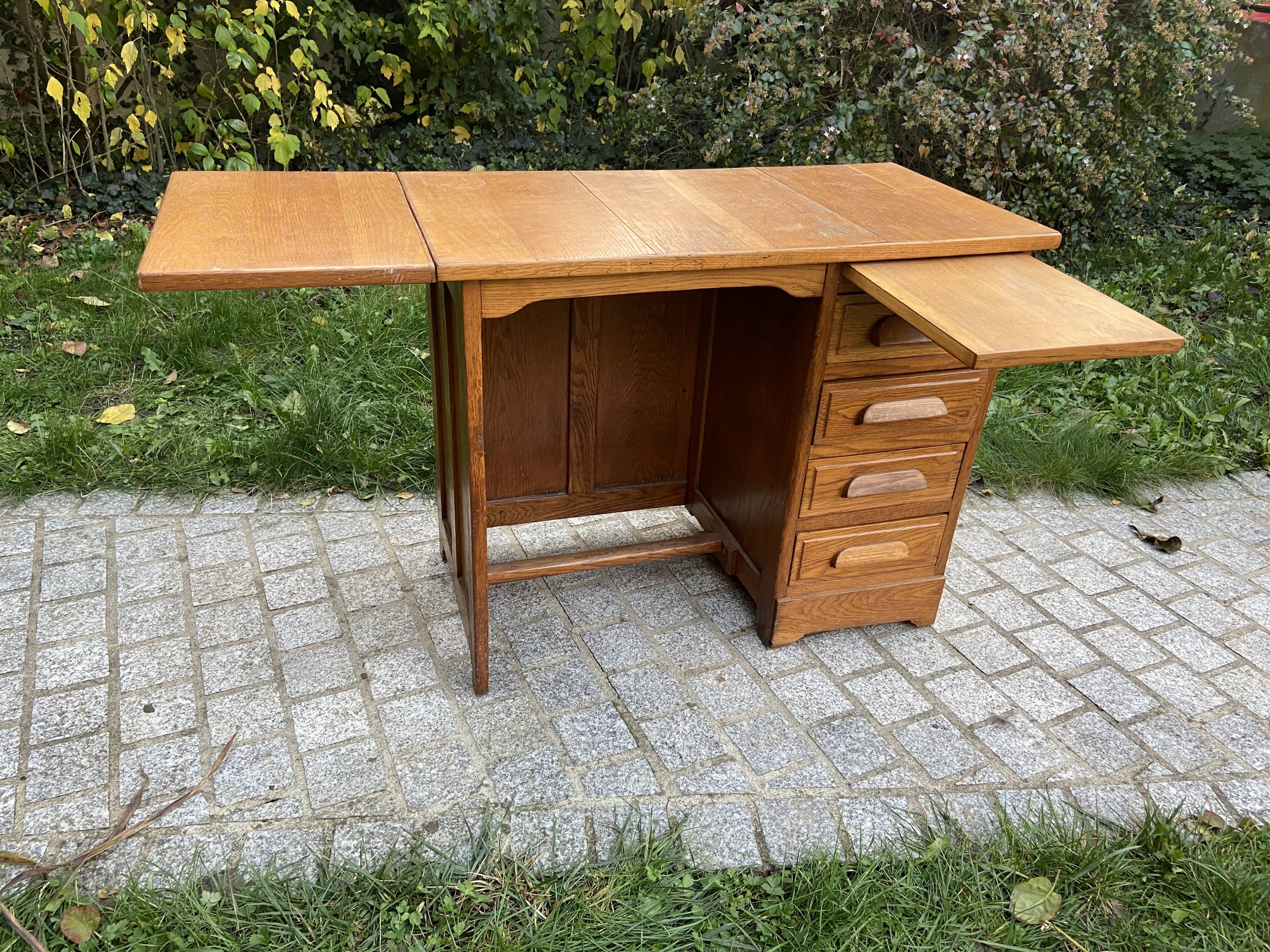 Oak 40/50s children's desk