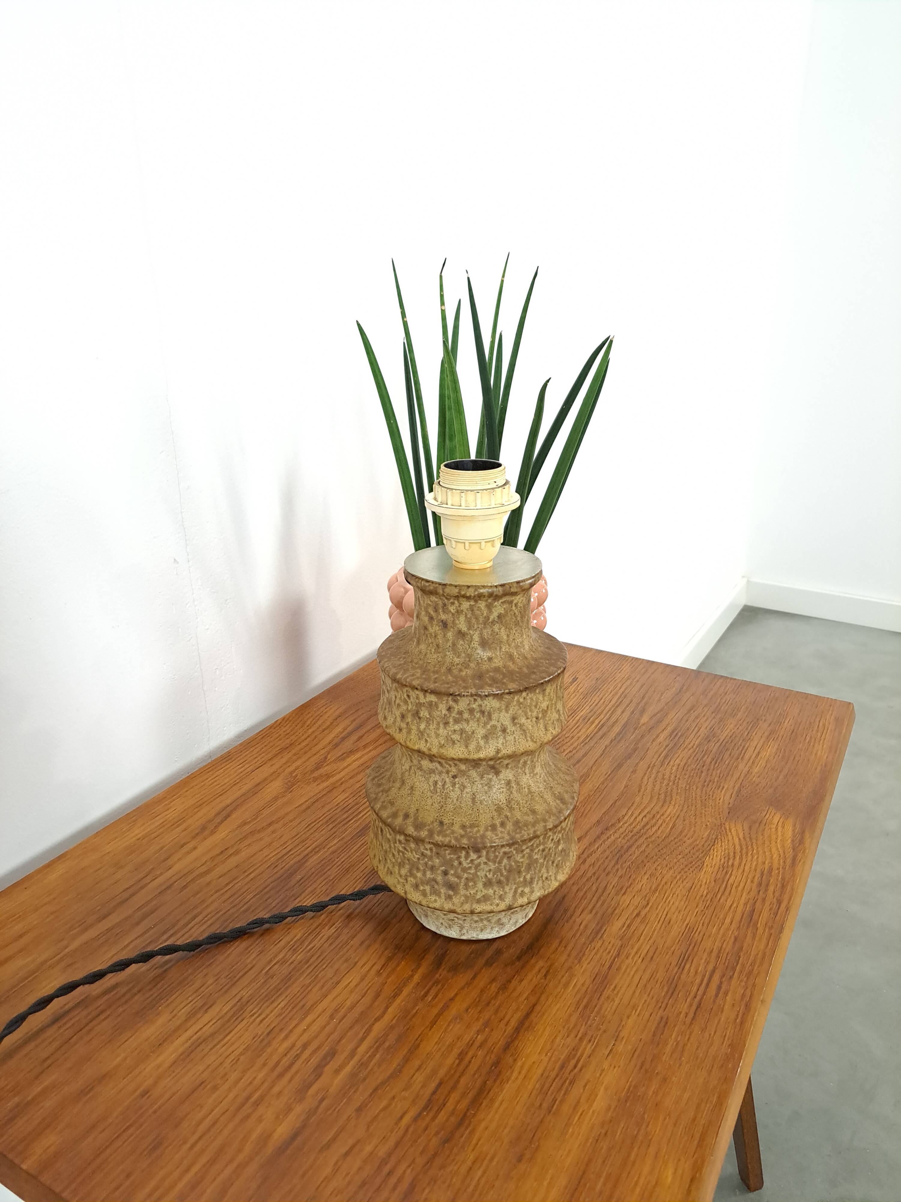 West Germany aardewerk tafellamp