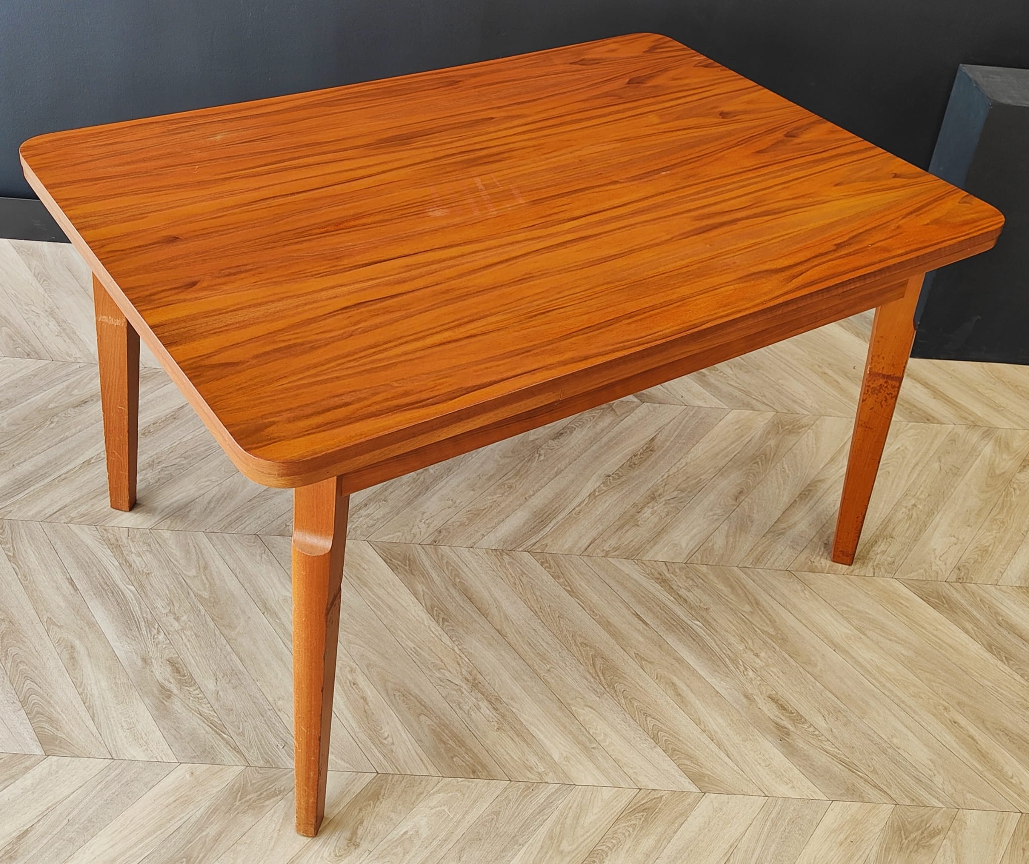 Mid century dining table vintage - extendable