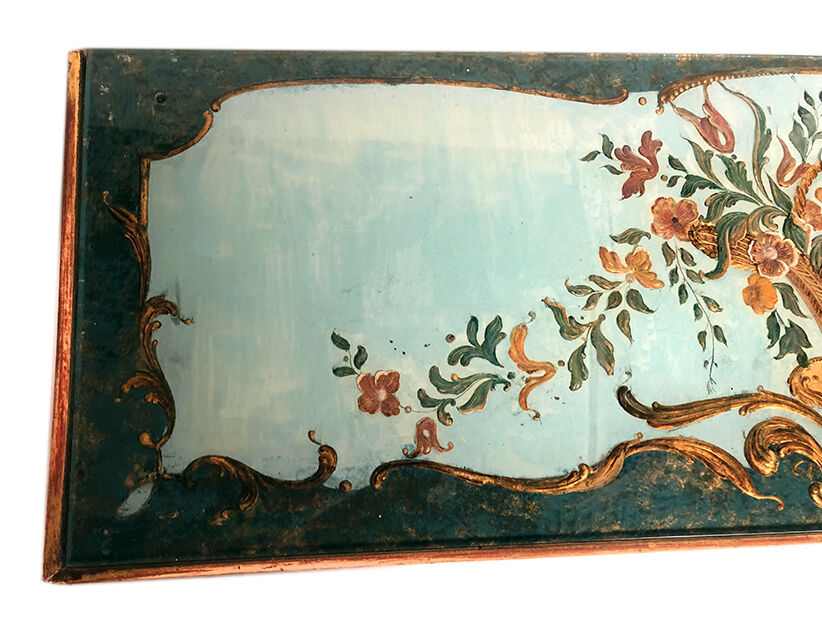 Venetian-style wooden lace-up with bouquets of flowers