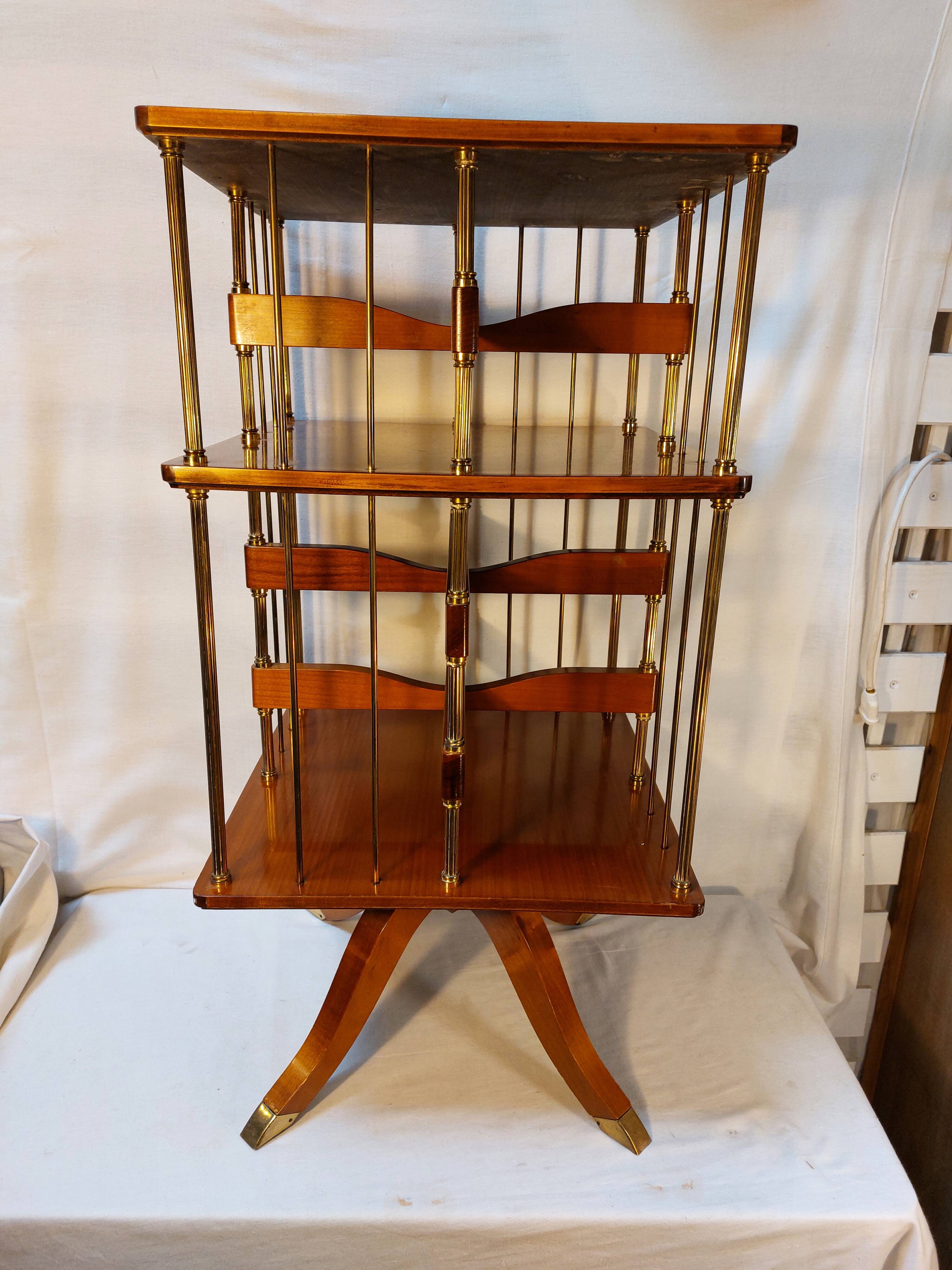 Rotating library on a four-legged stand - Vintage 56/60