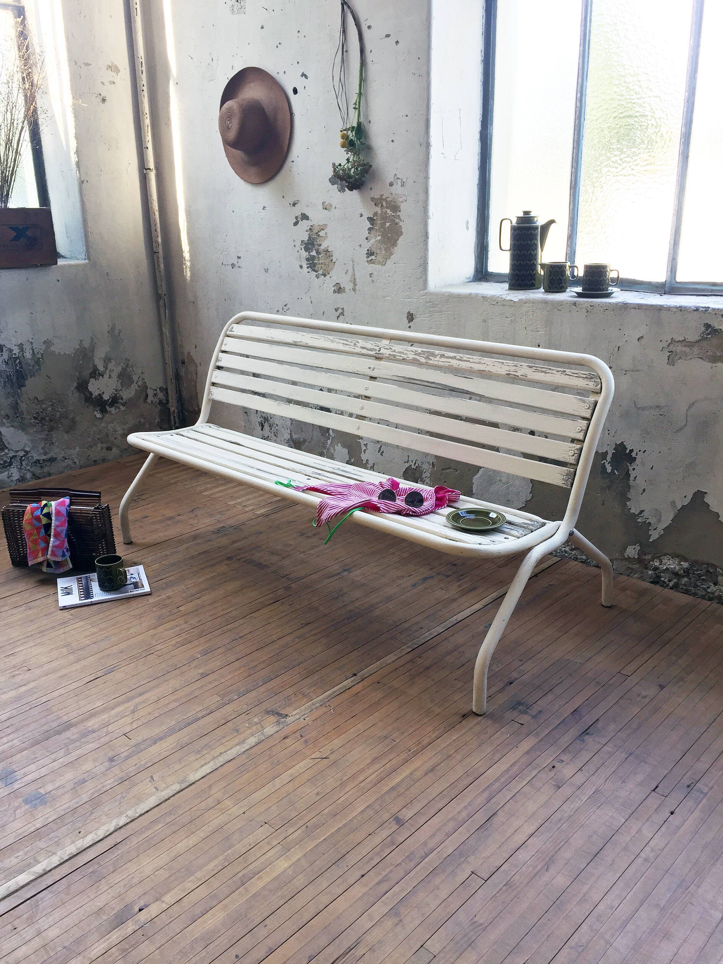 Banc pliant en métal
