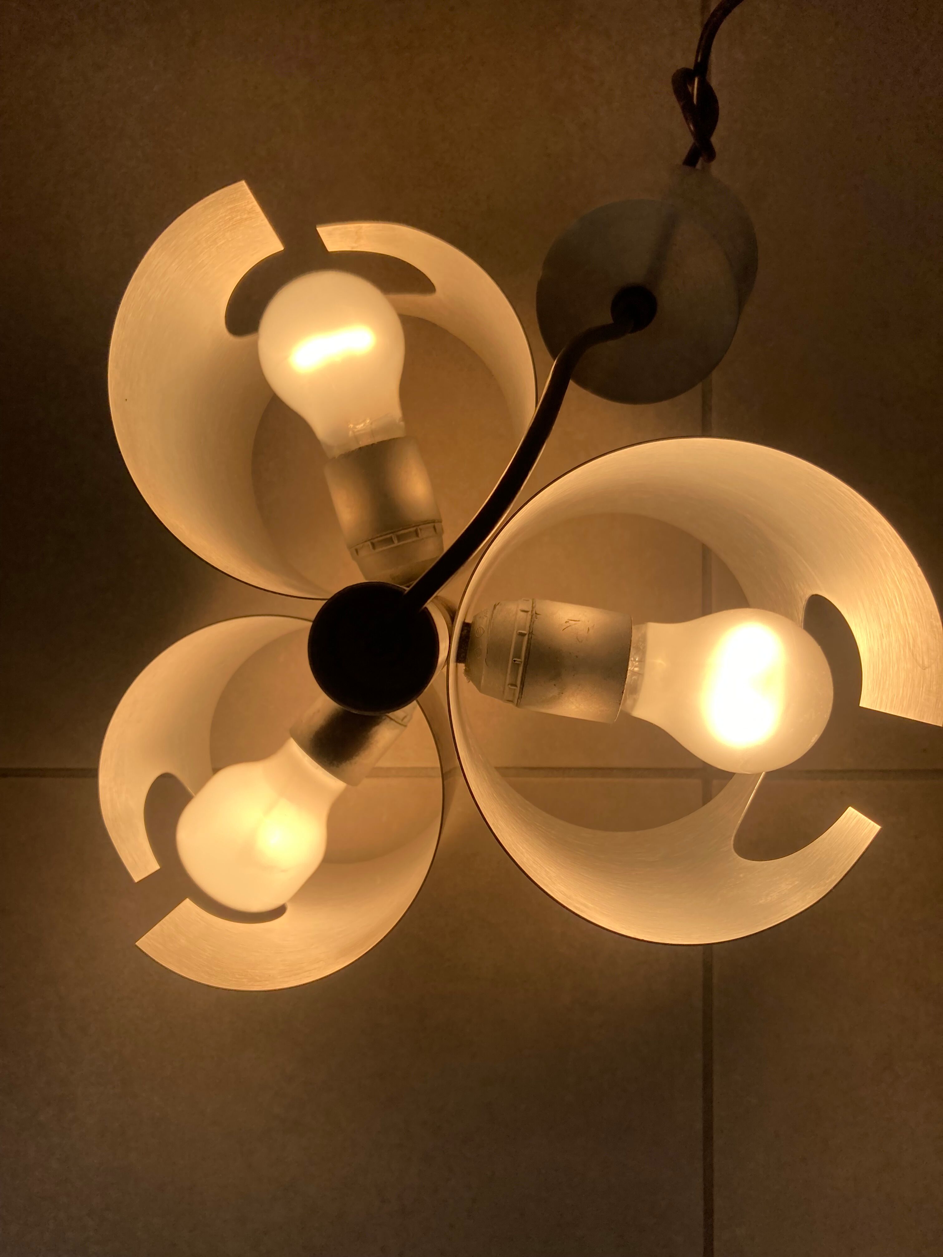 Space age brushed metal 3-light pendant lamp