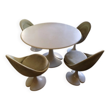 Tulip table and chair set