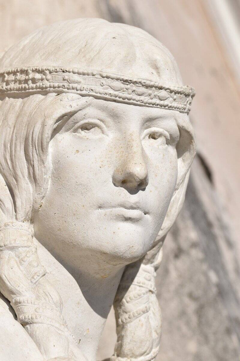 Henri Allouard, Dona Ximena, wife of El Cid (1885)