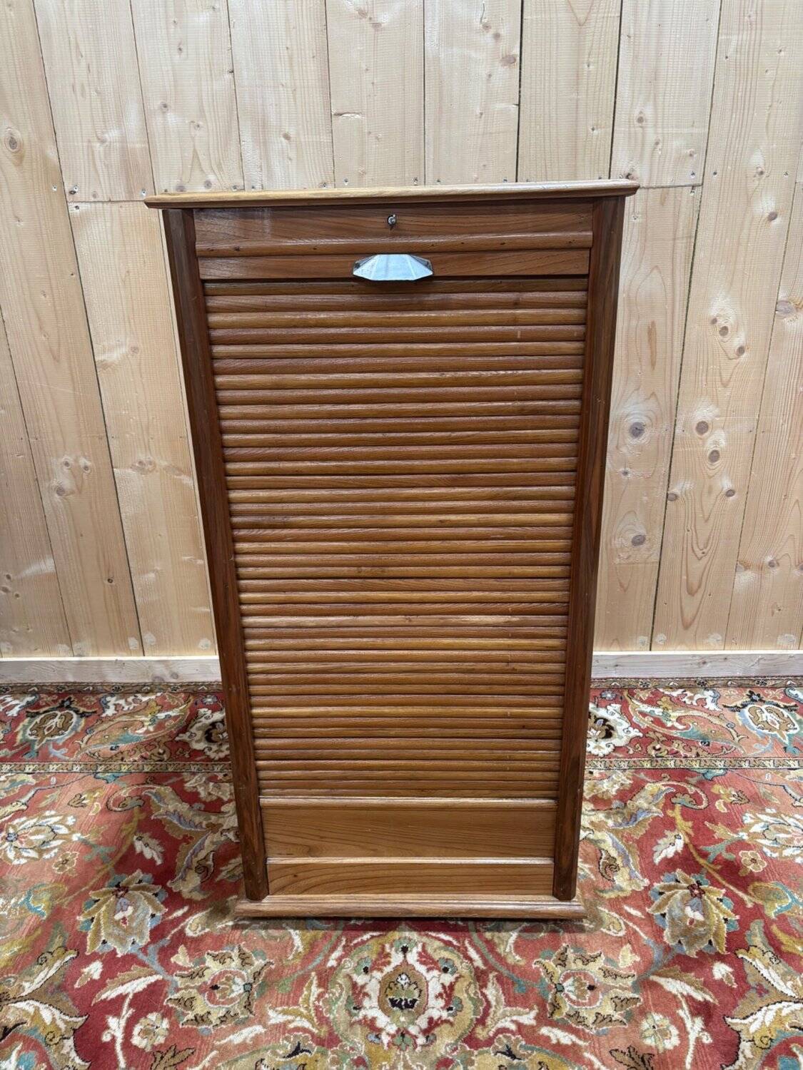 1950s curtain cabinet - Functionalist design in oak