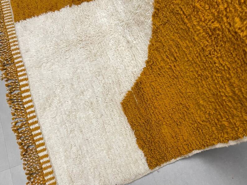 Luxury Handmade Rug 250cm x 150cm