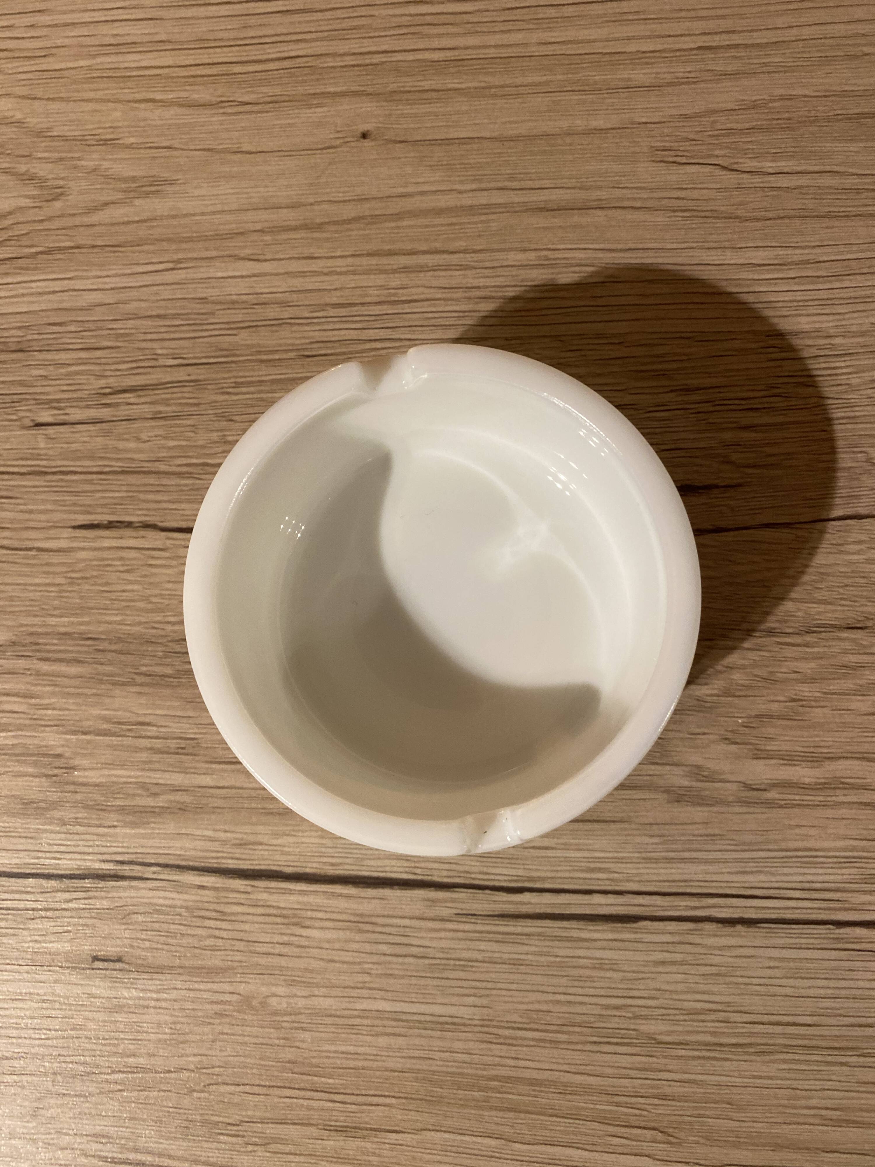 Vintage white Suze ashtray