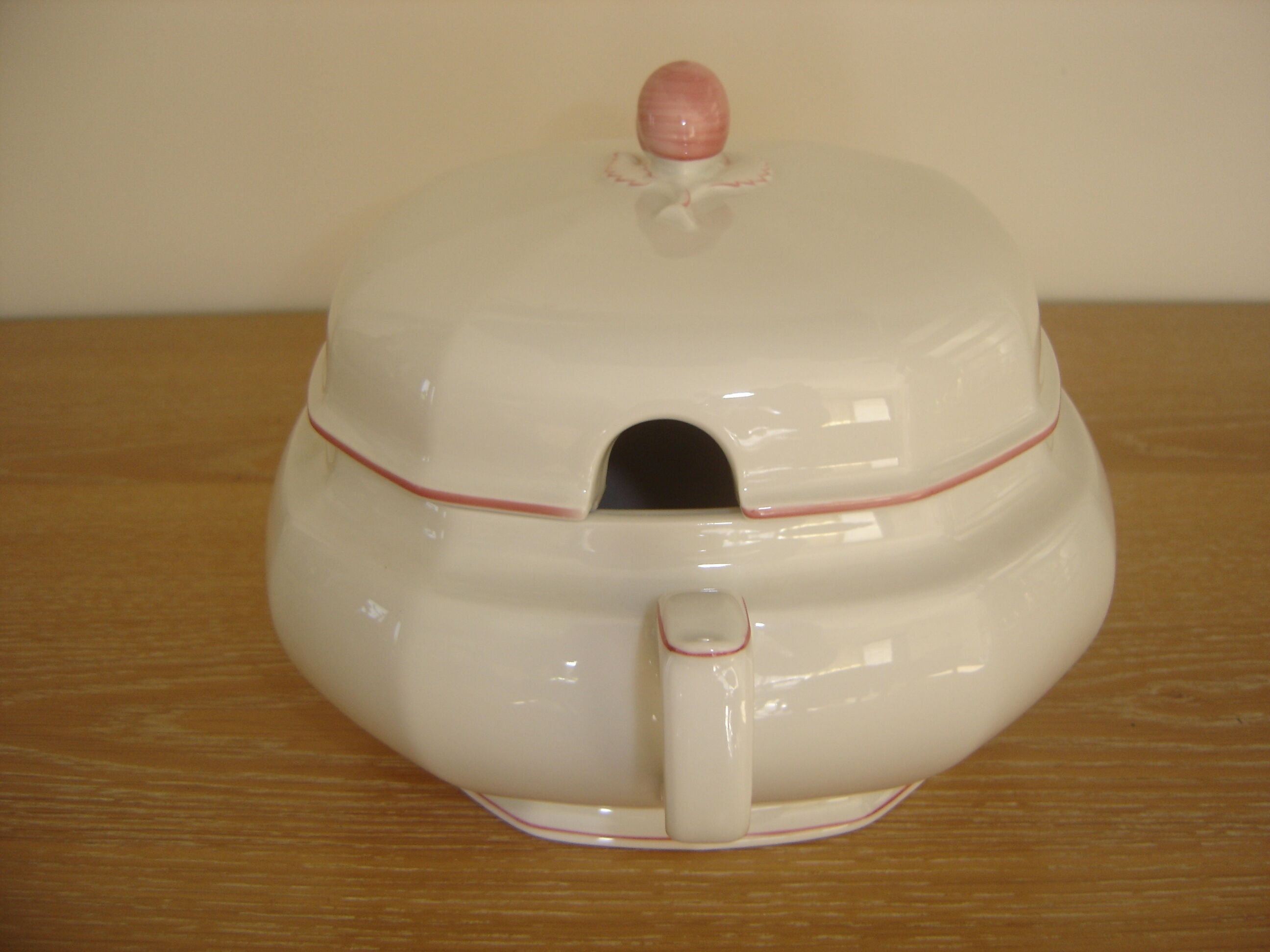Tureen