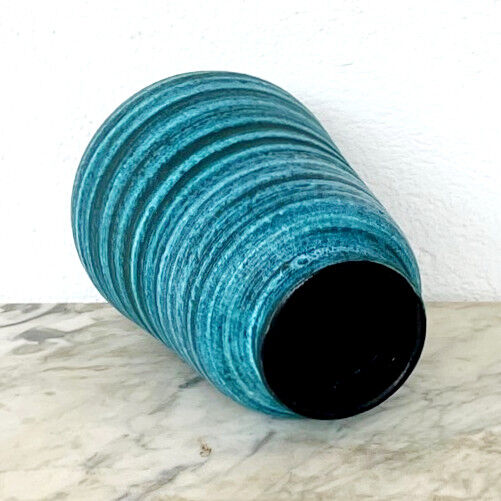 Blue vase Accolay series "Gallic"