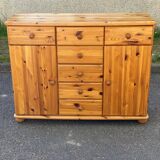 English chest of drawers, solid pine sideboard, 7 drawers and 2 doors