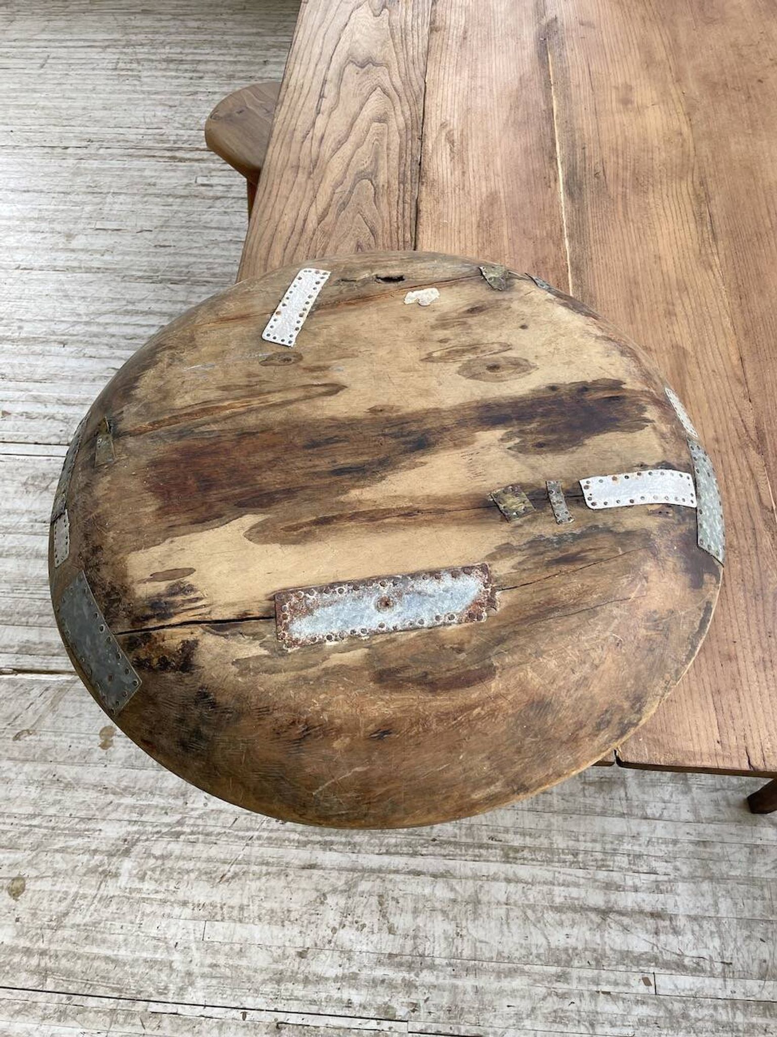 Plat touareg en bois rond XL