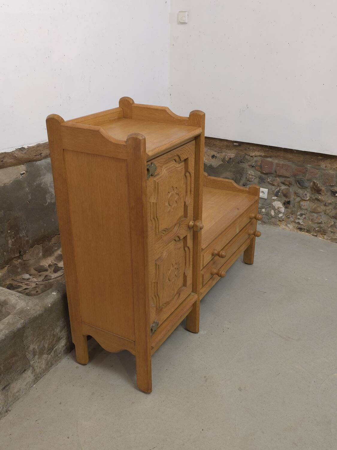 1960 Guillerme et Chambron oak sideboard