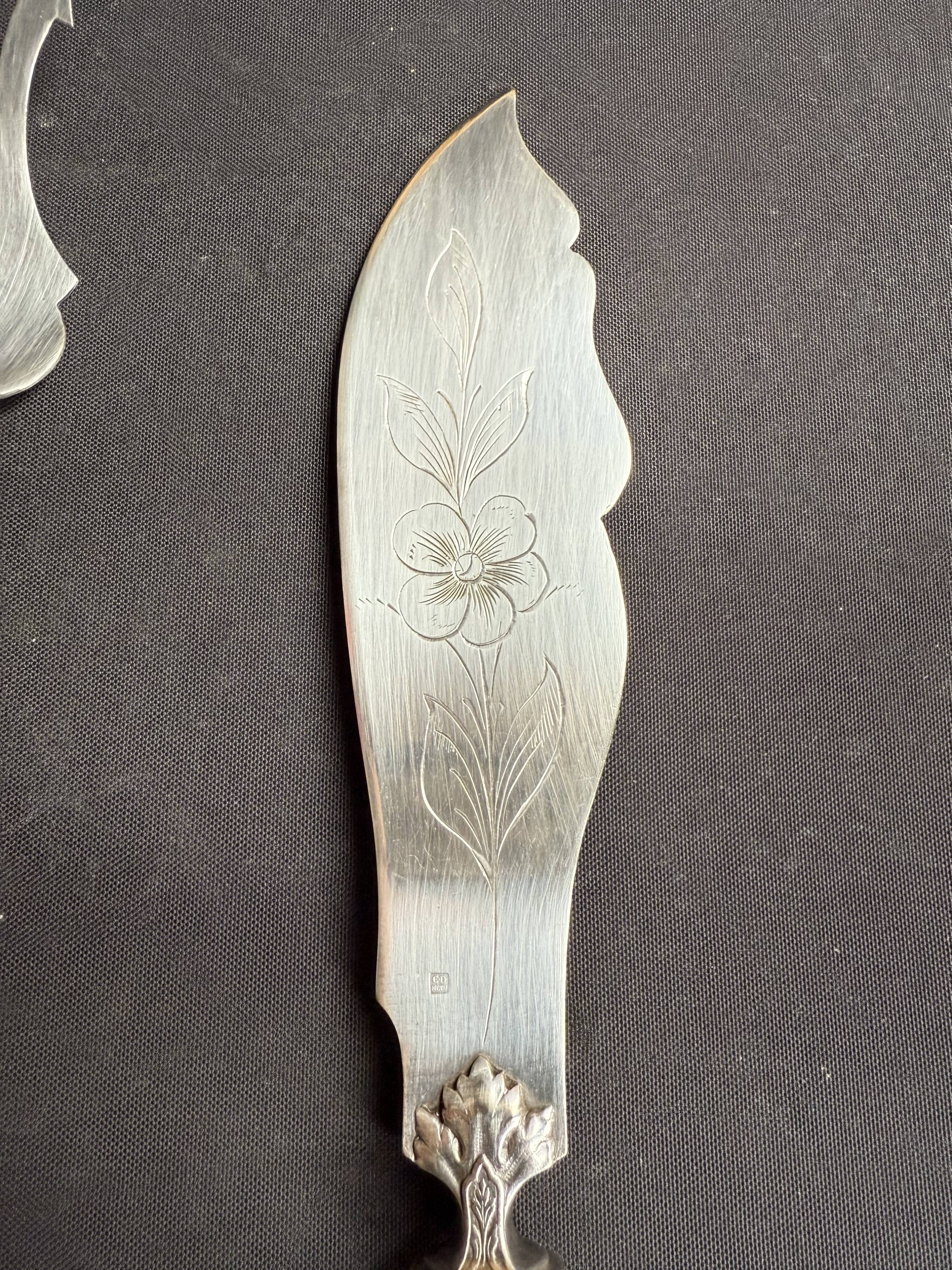 Fish Serving Cutlery – Silver and Silver Plated