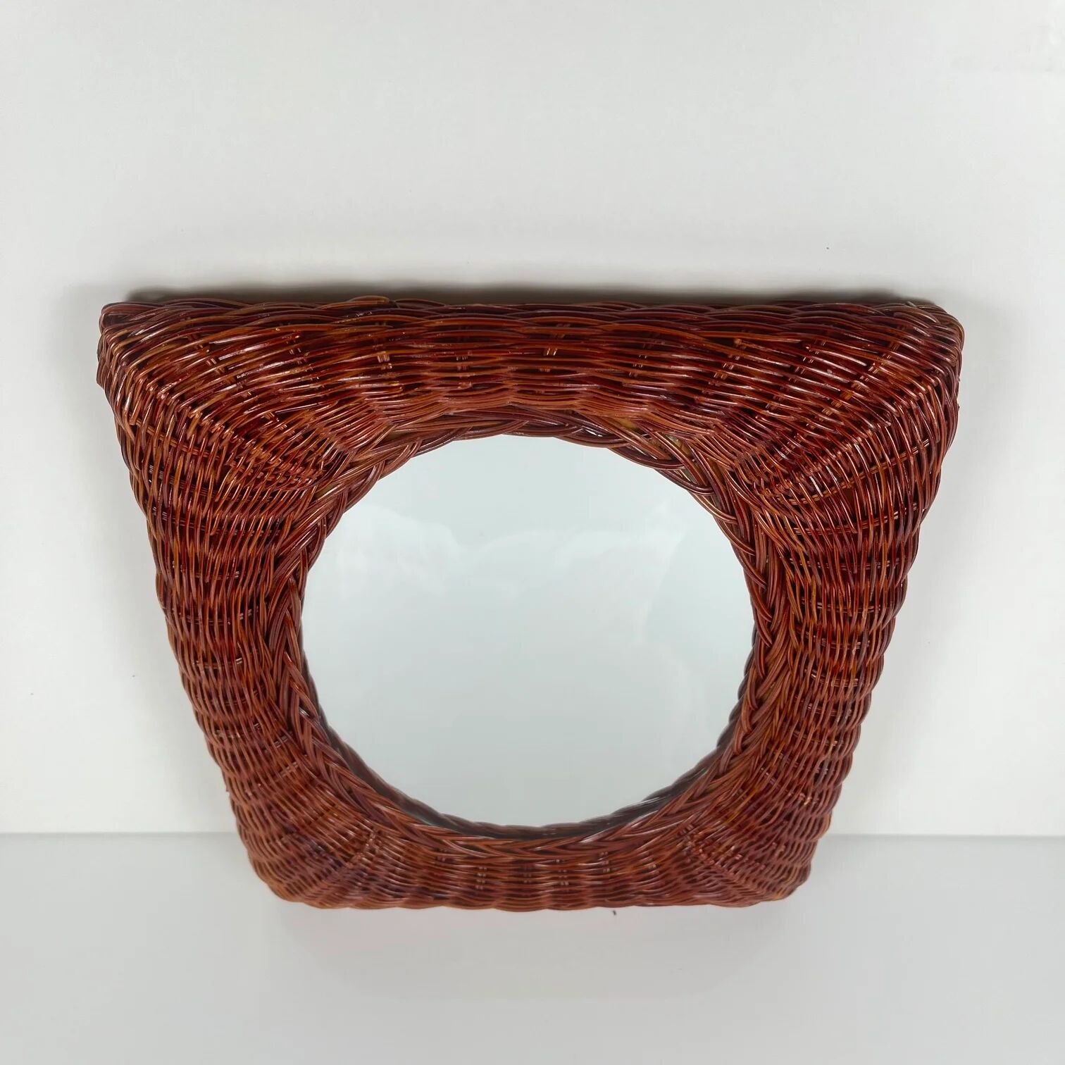 Petit miroir en osier tressé, 1960