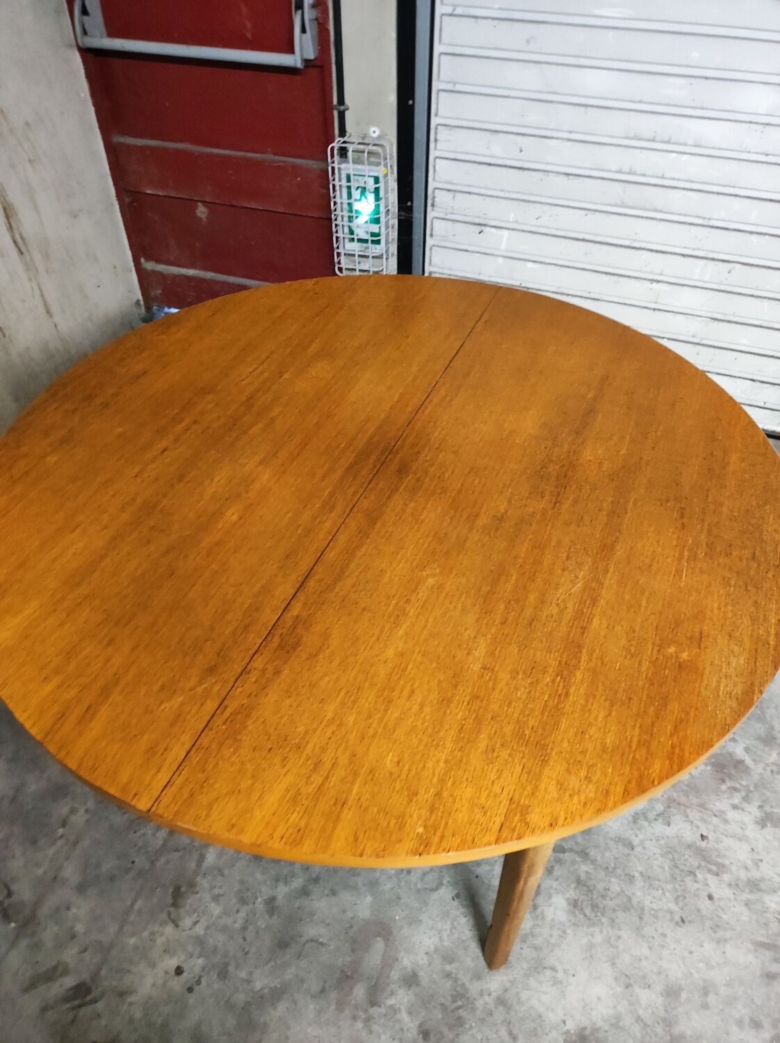 Table ronde scandinave vintage