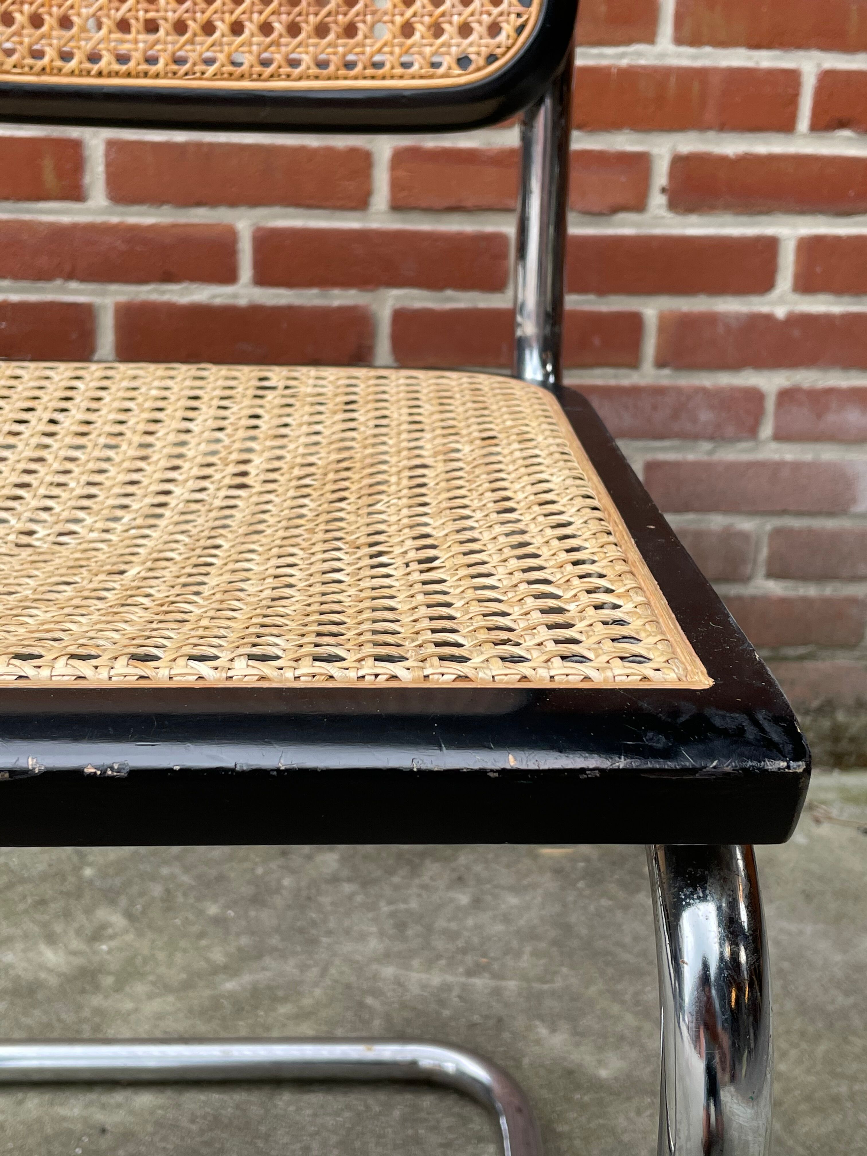 Cesca design chair b32 model