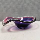 Beautiful dish/bowl in many coloured glass.