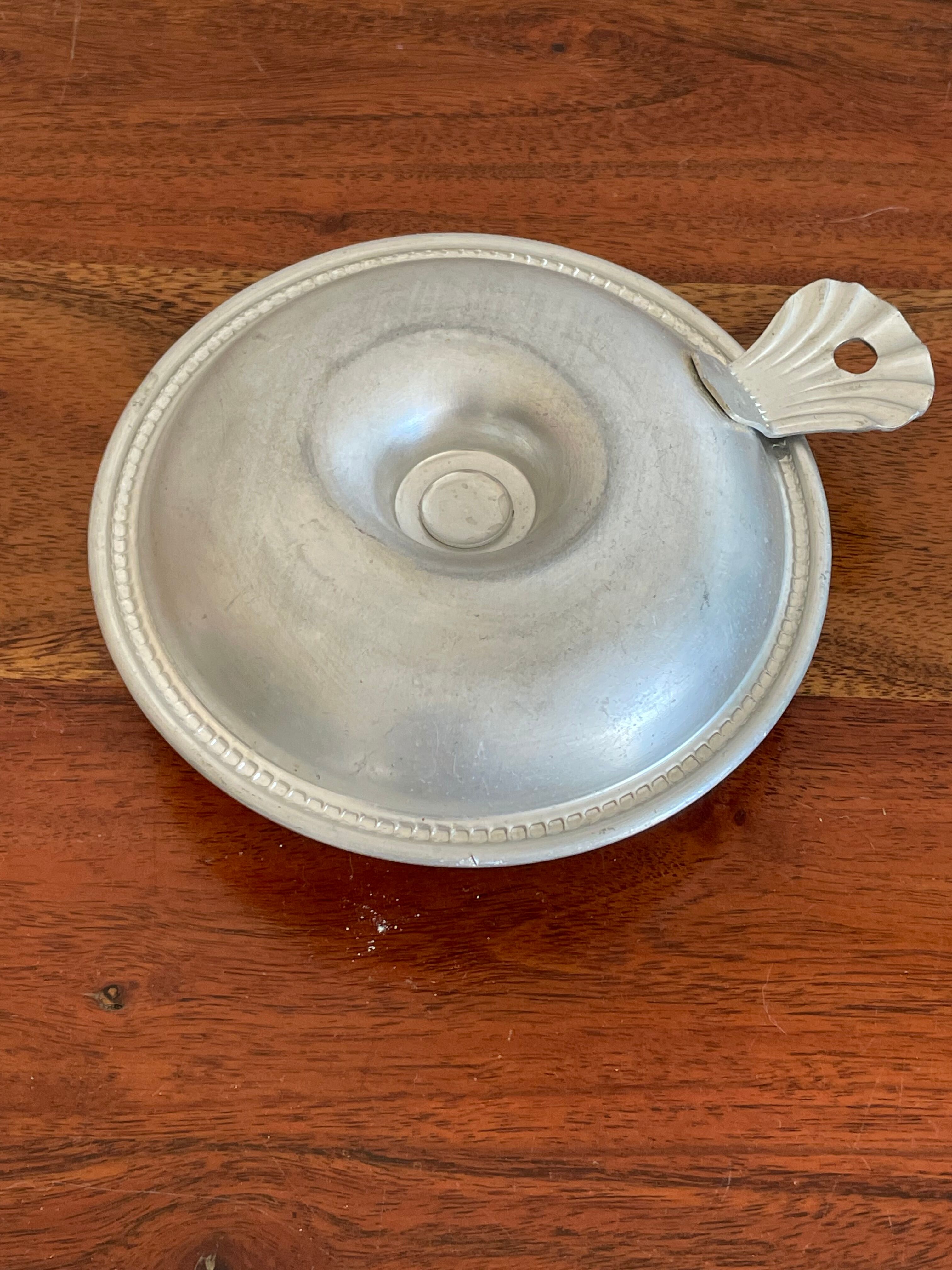 Aluminum candle holder