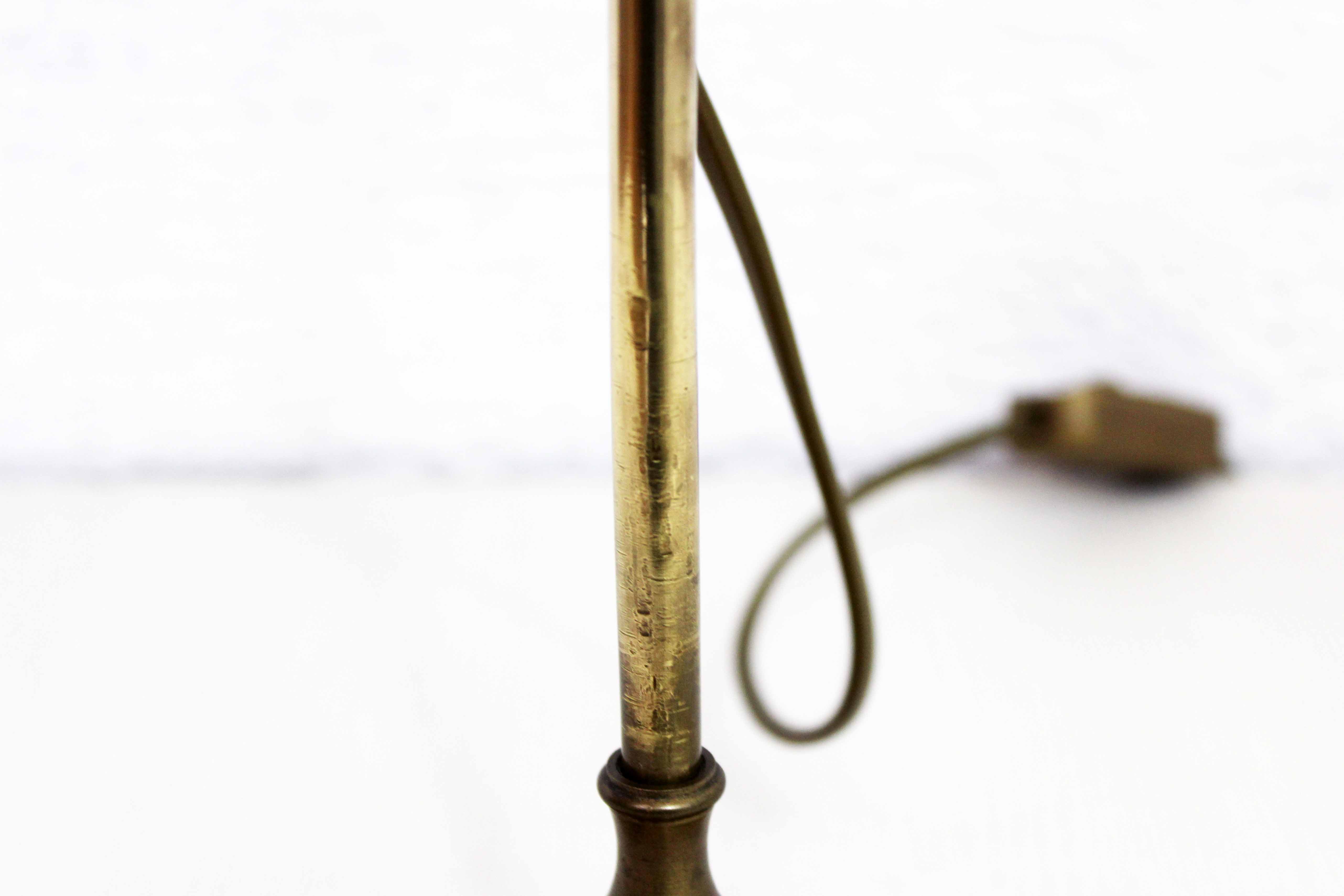 Former swan collar desk lamp