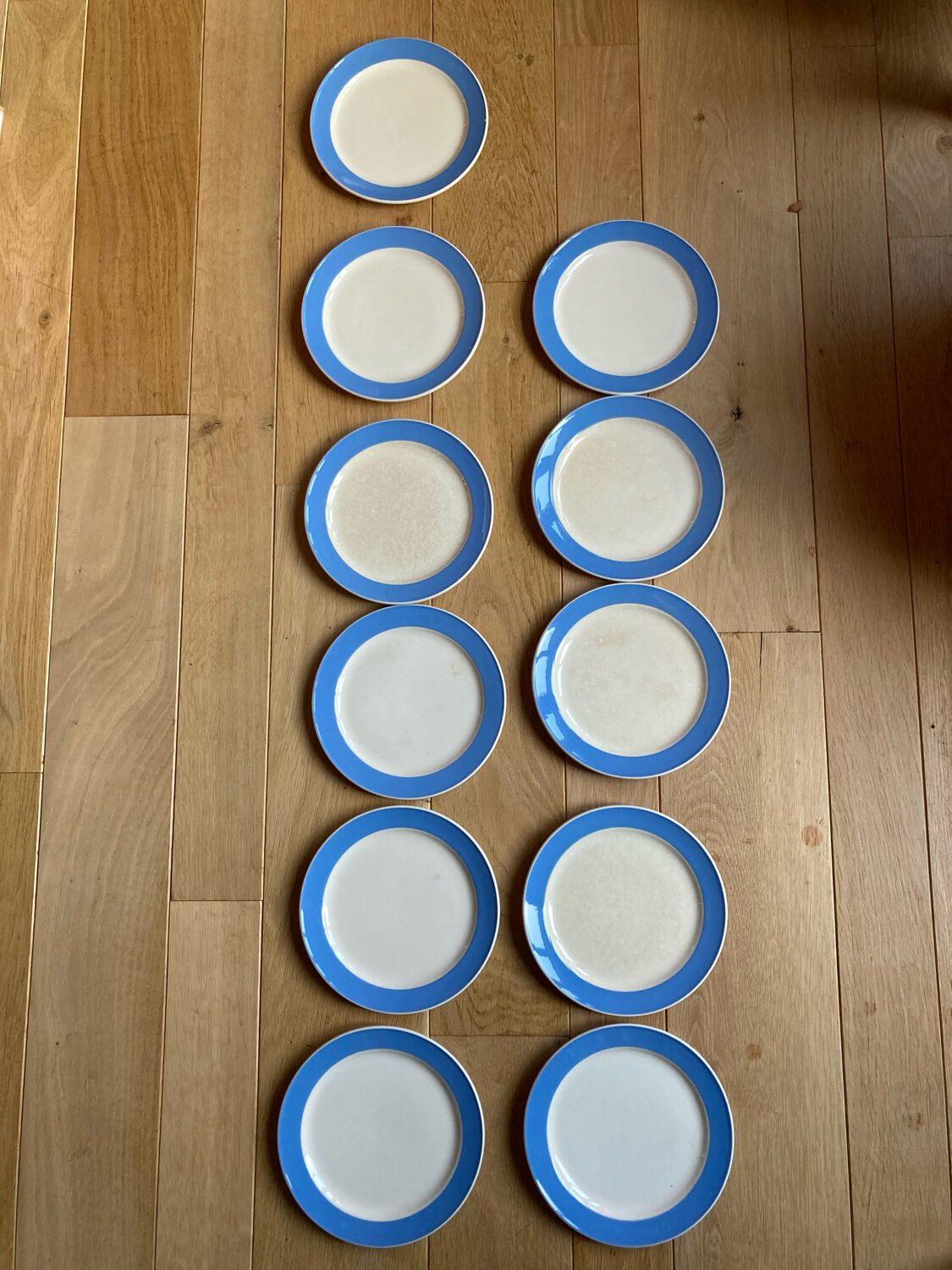 Villeroy Boch dessert plates