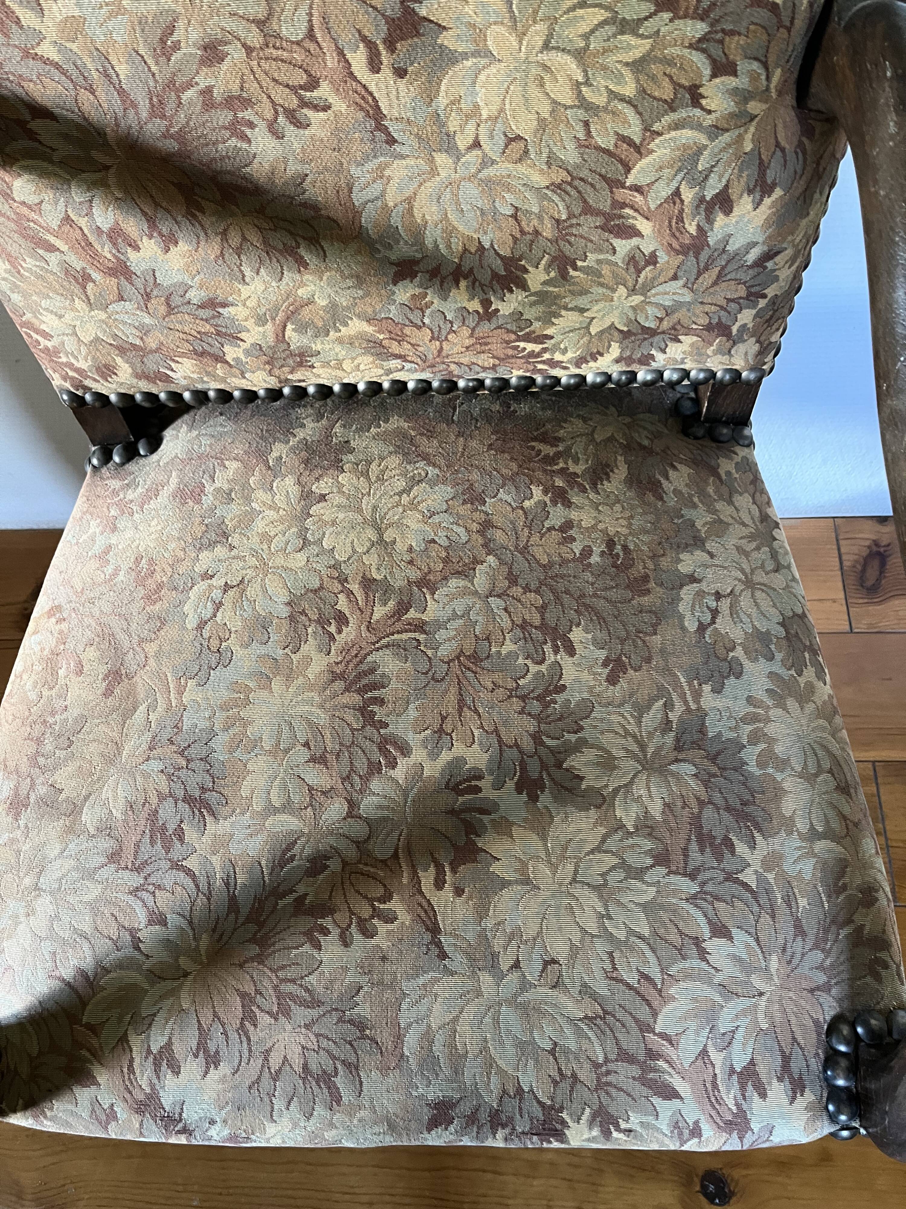 Fauteuil style Louis XIII