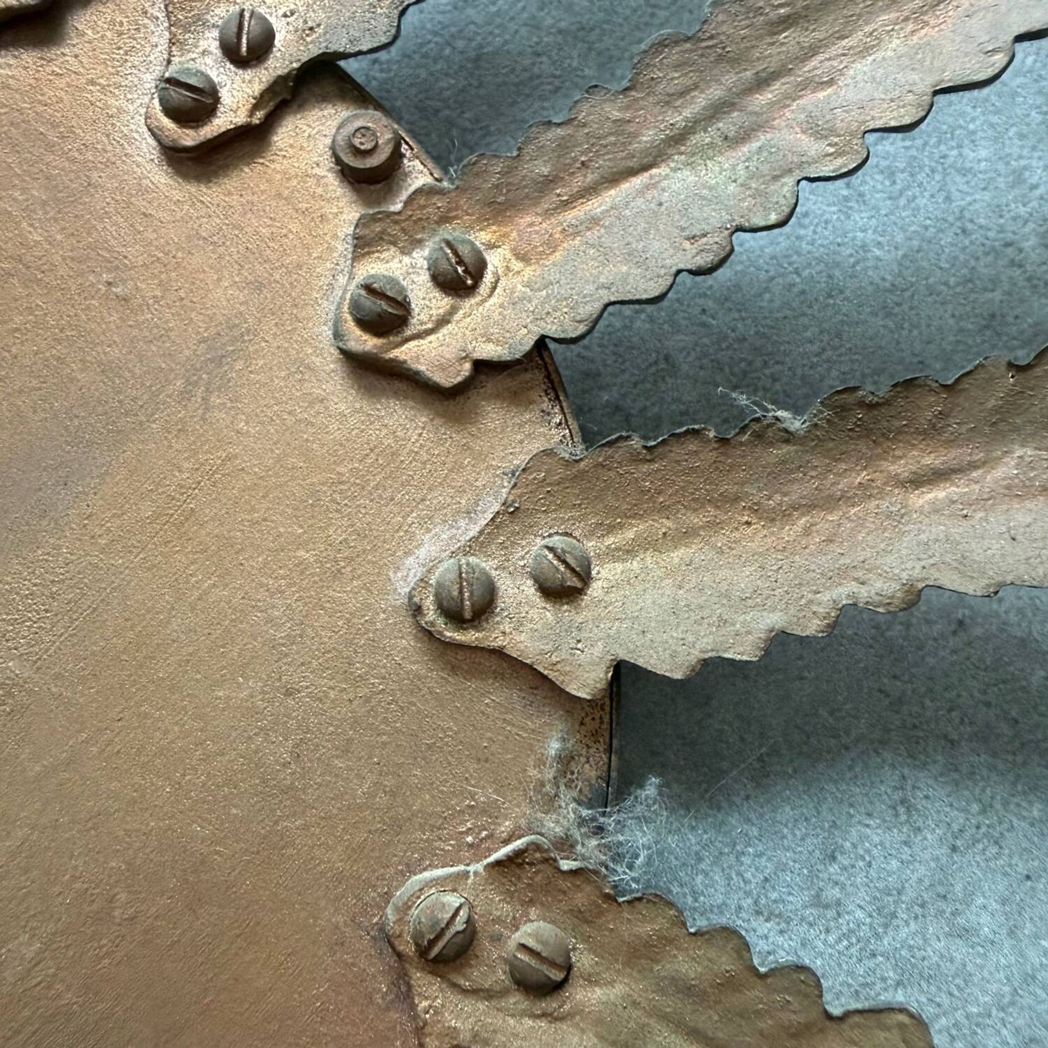 Miroir soleil en bronze, France années 50