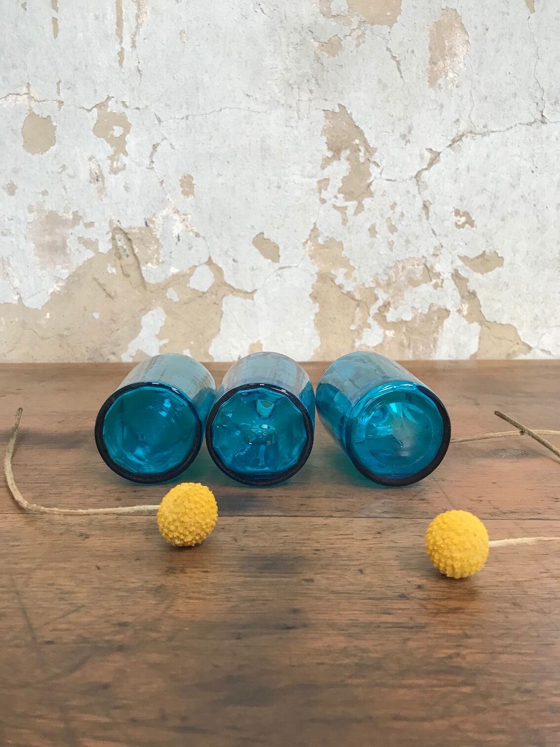 Lot of 3 vials of blue glass