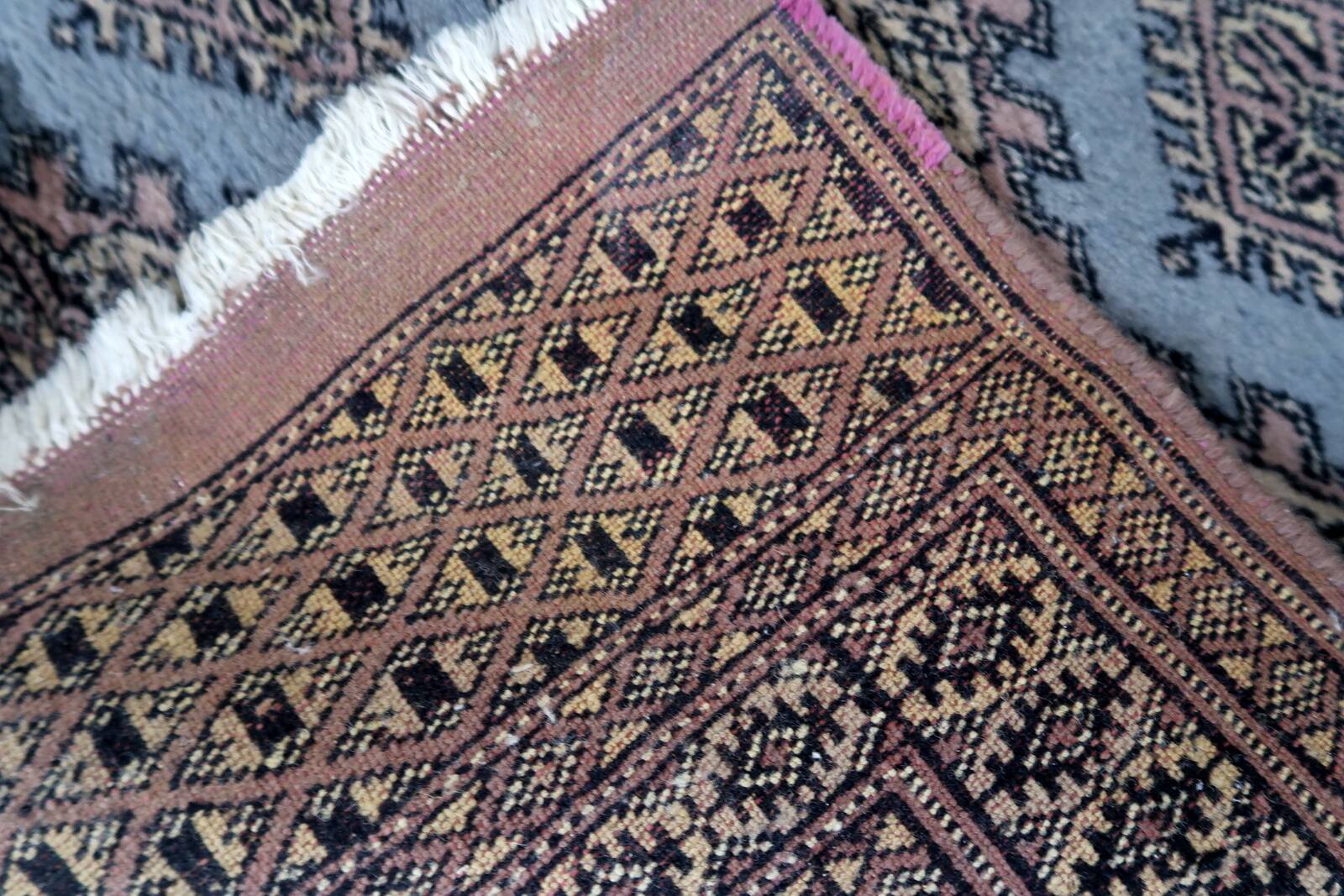 Tapis coureur vintage ouzbek Bukhara fait main en laine – 75 x 244 cm