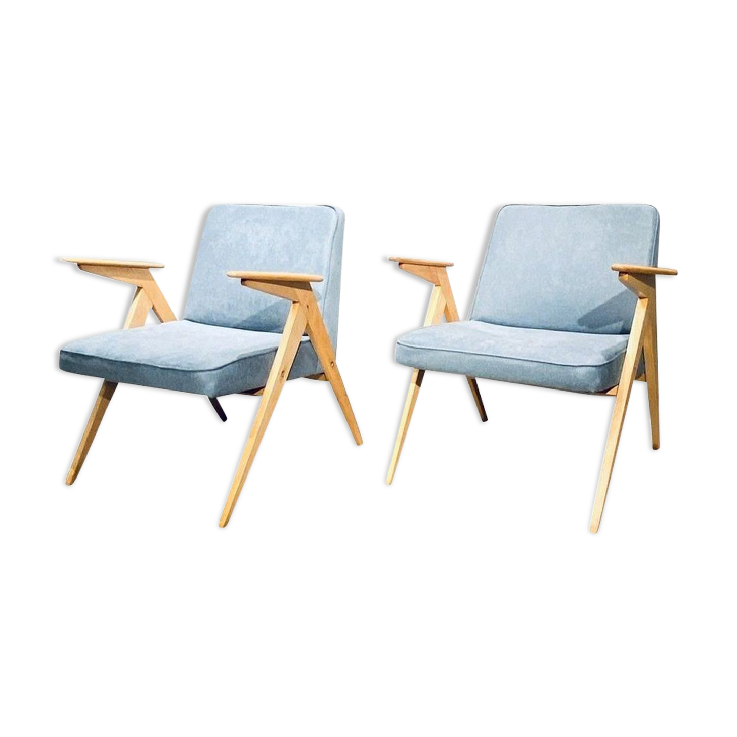 Paire de fauteuils par J. Chierowski 1960