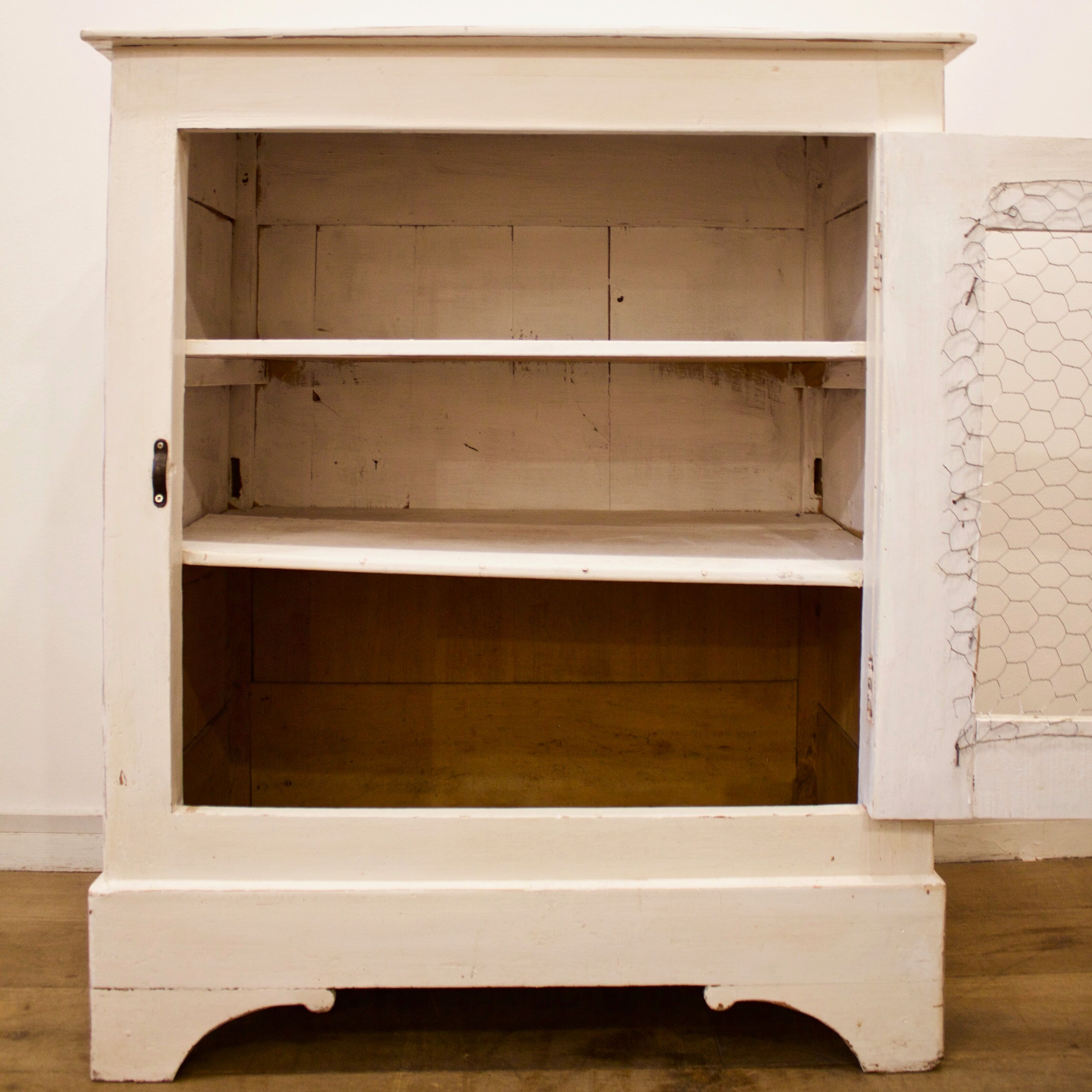 1940's kitchen cabinet