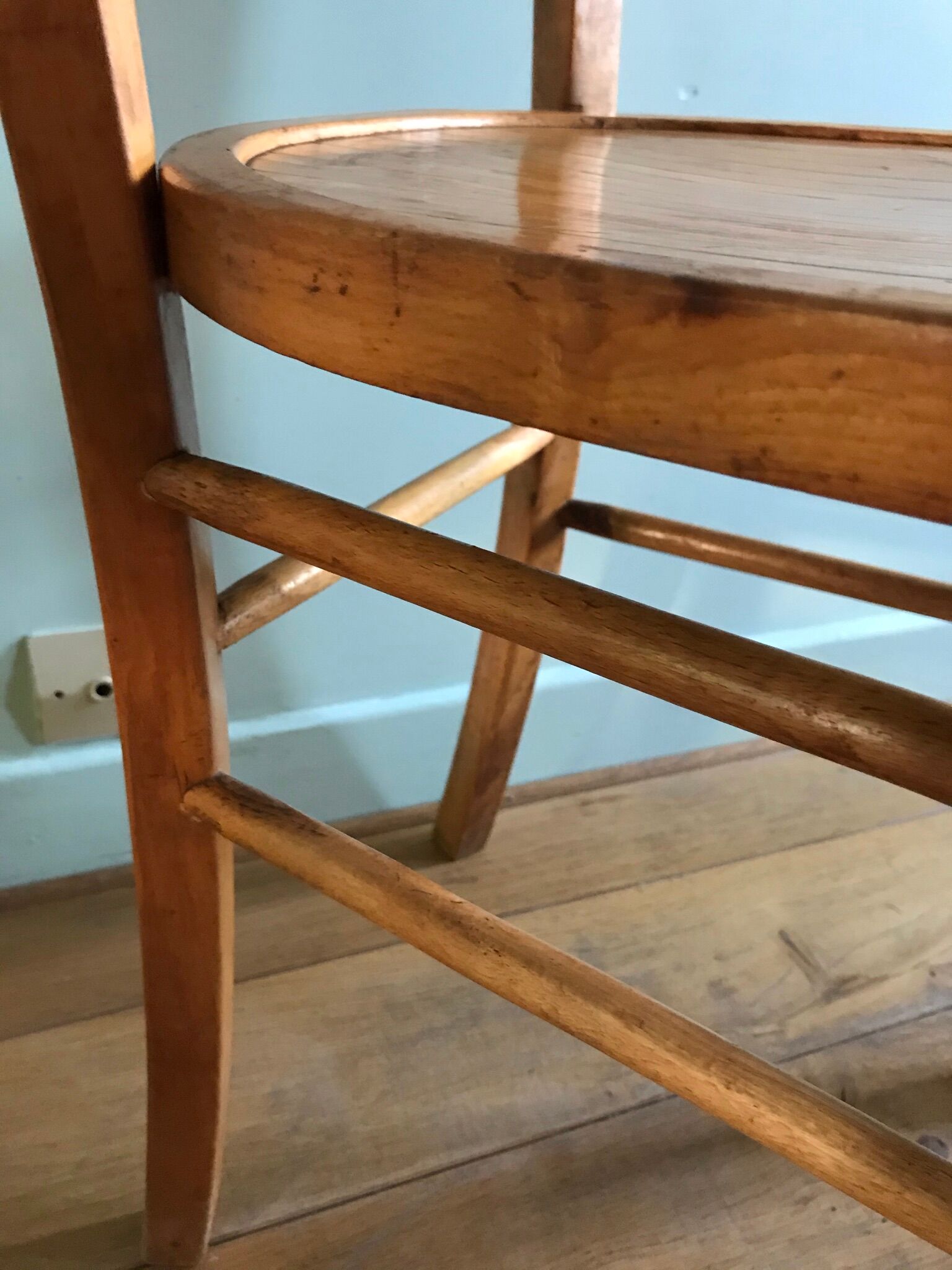 Vintage bistro chairs in natural wood marked luterma