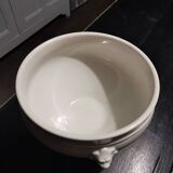 Lion's head soup tureen