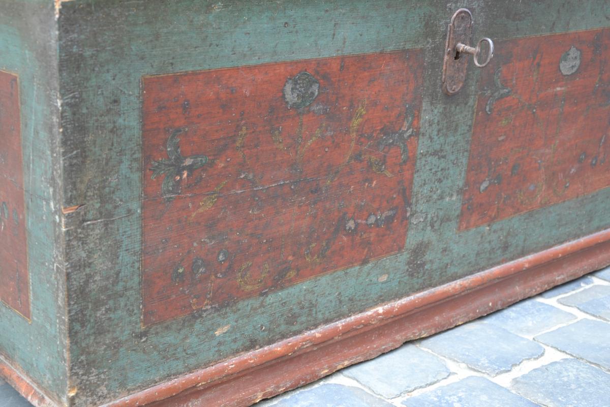 Painted wooden chest