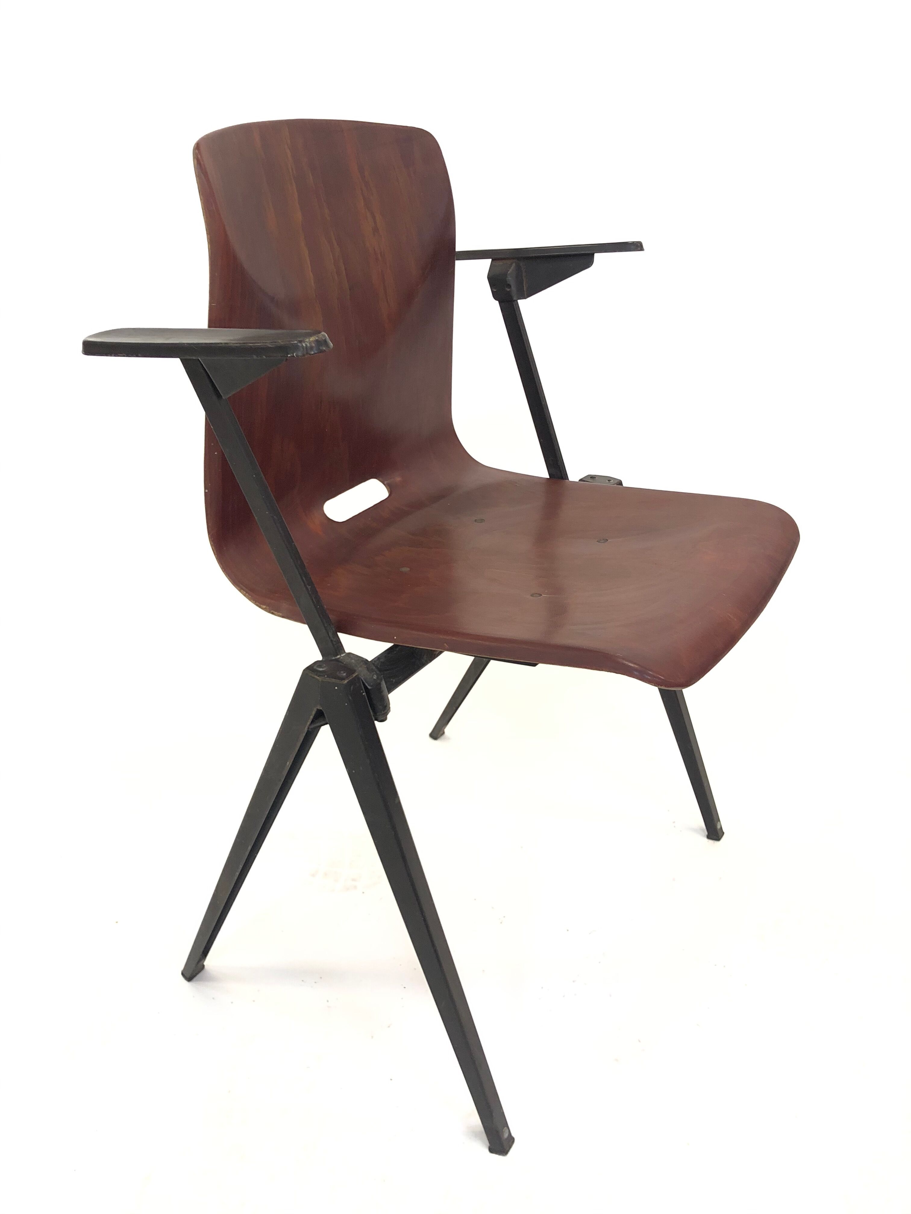 Chair Pagholz Galvanitas S22