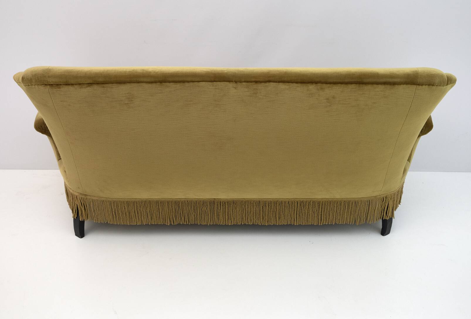 Rare canapé en velours Napoléon III du XIXe siècle
