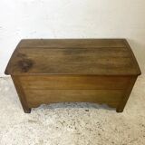 Large solid oak chest from the early 20th century