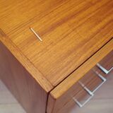 Commode en teck, design danois, années 1990, production : Danemark