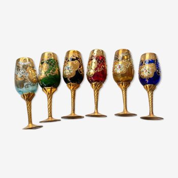 Lot 6 verres Murano Venise dorés décor floral en relief