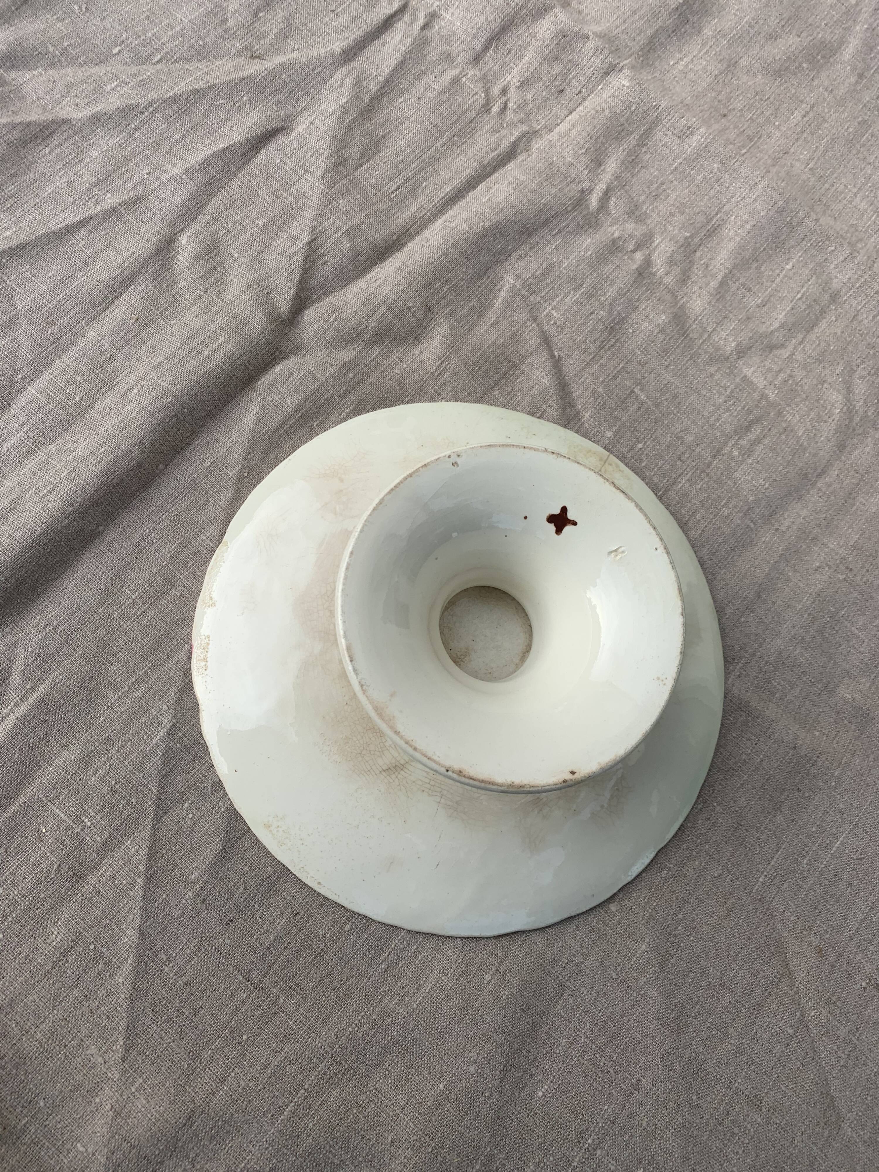 Compotier in slip pattern with art deco roses