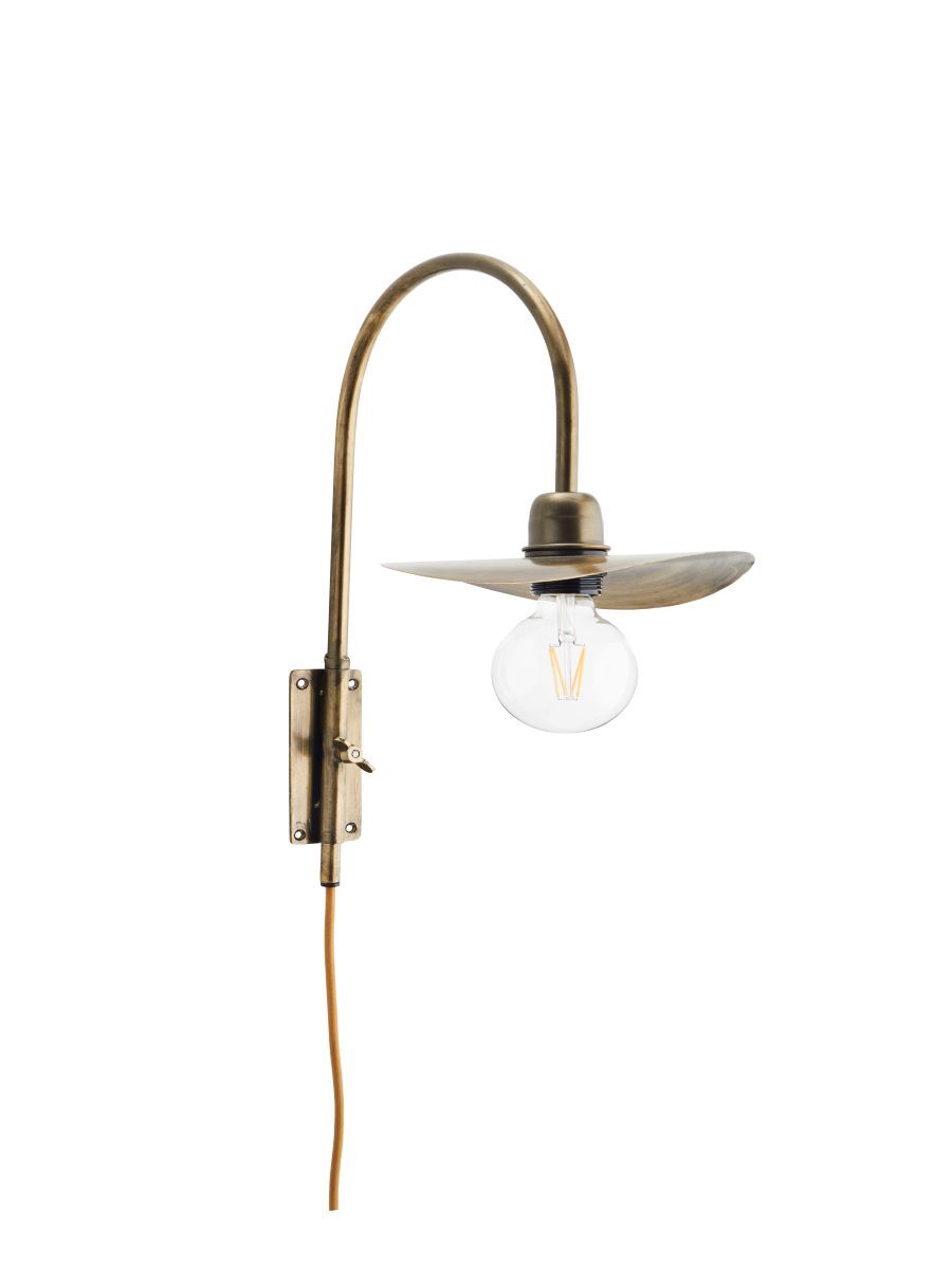 Aged brass wall lamp
