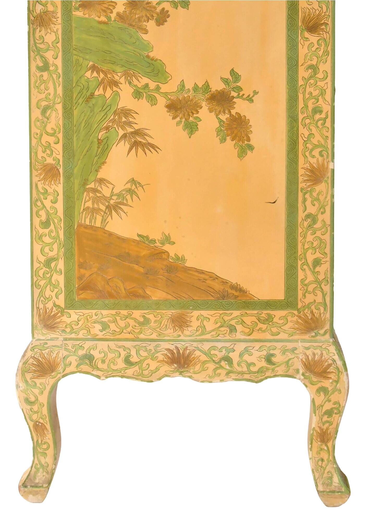 Chiffonnier en bois peint de style chinoisant