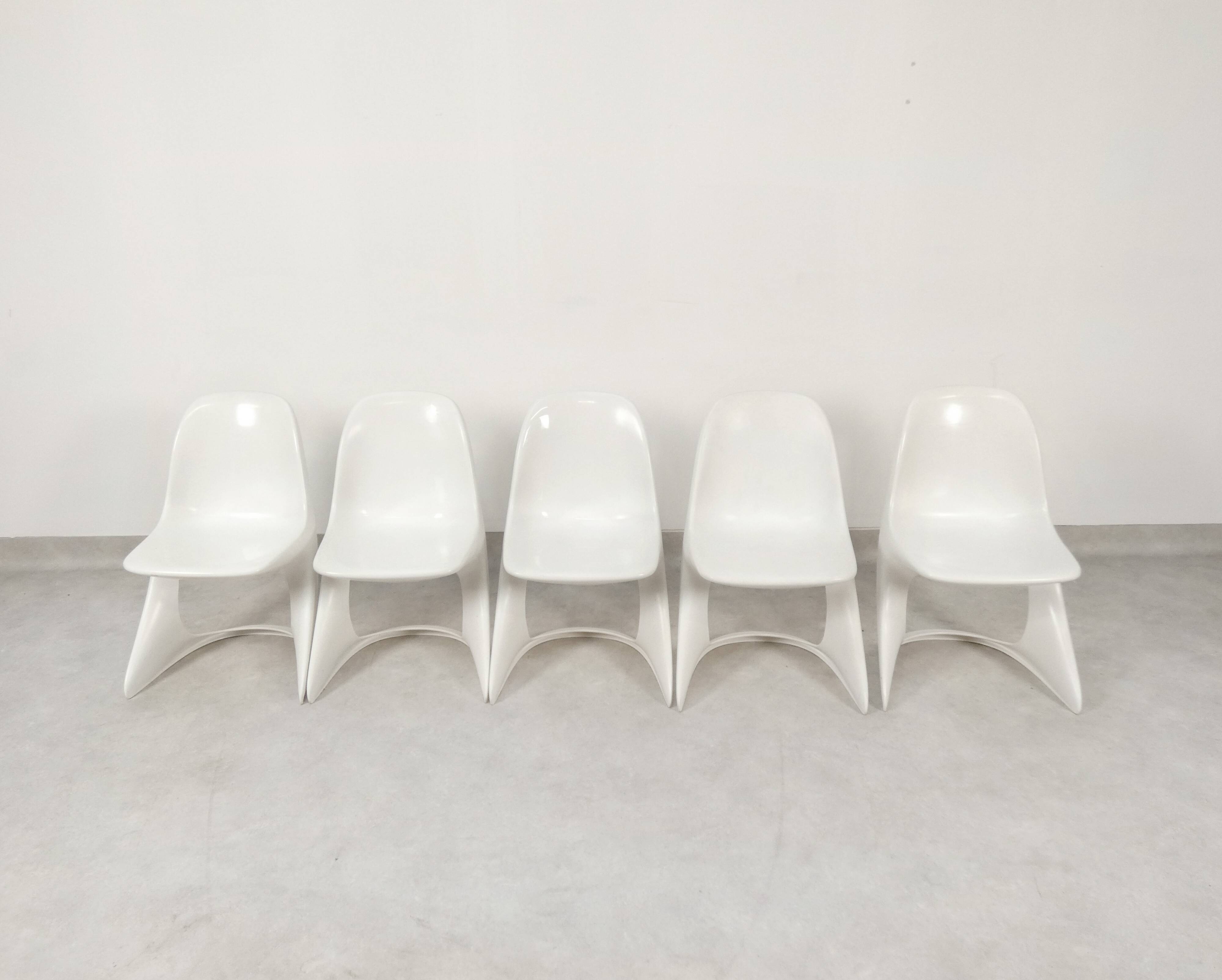 Casala Casalino 2004-00 chairs by Alexander Begge