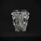 Unsigned Lalique Bacchantes vase in clear crystal, mid-20th century
