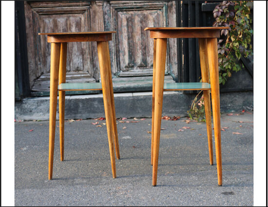 Paire de tables hautes bois clair Italie 1950