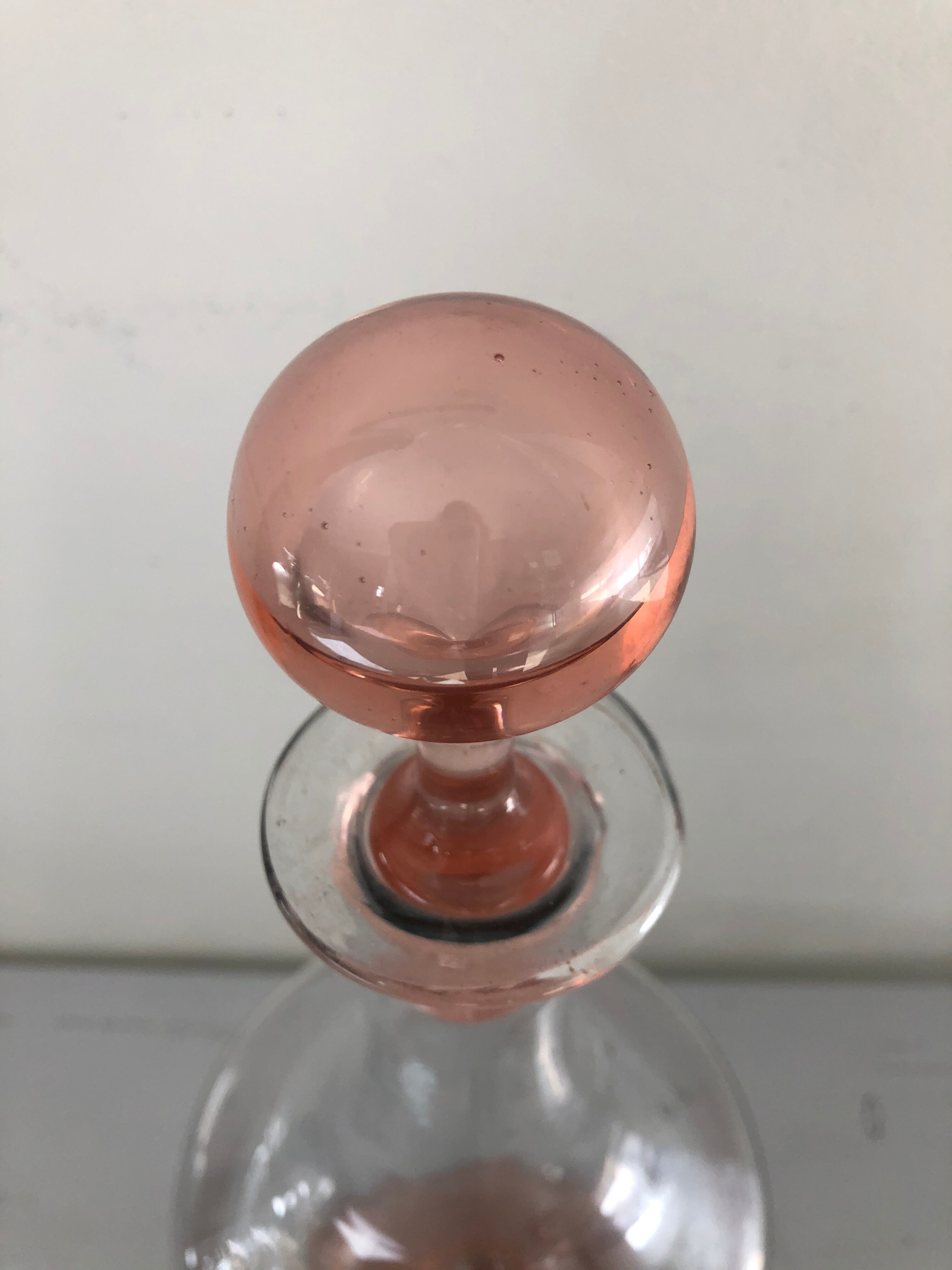 Glass carafe