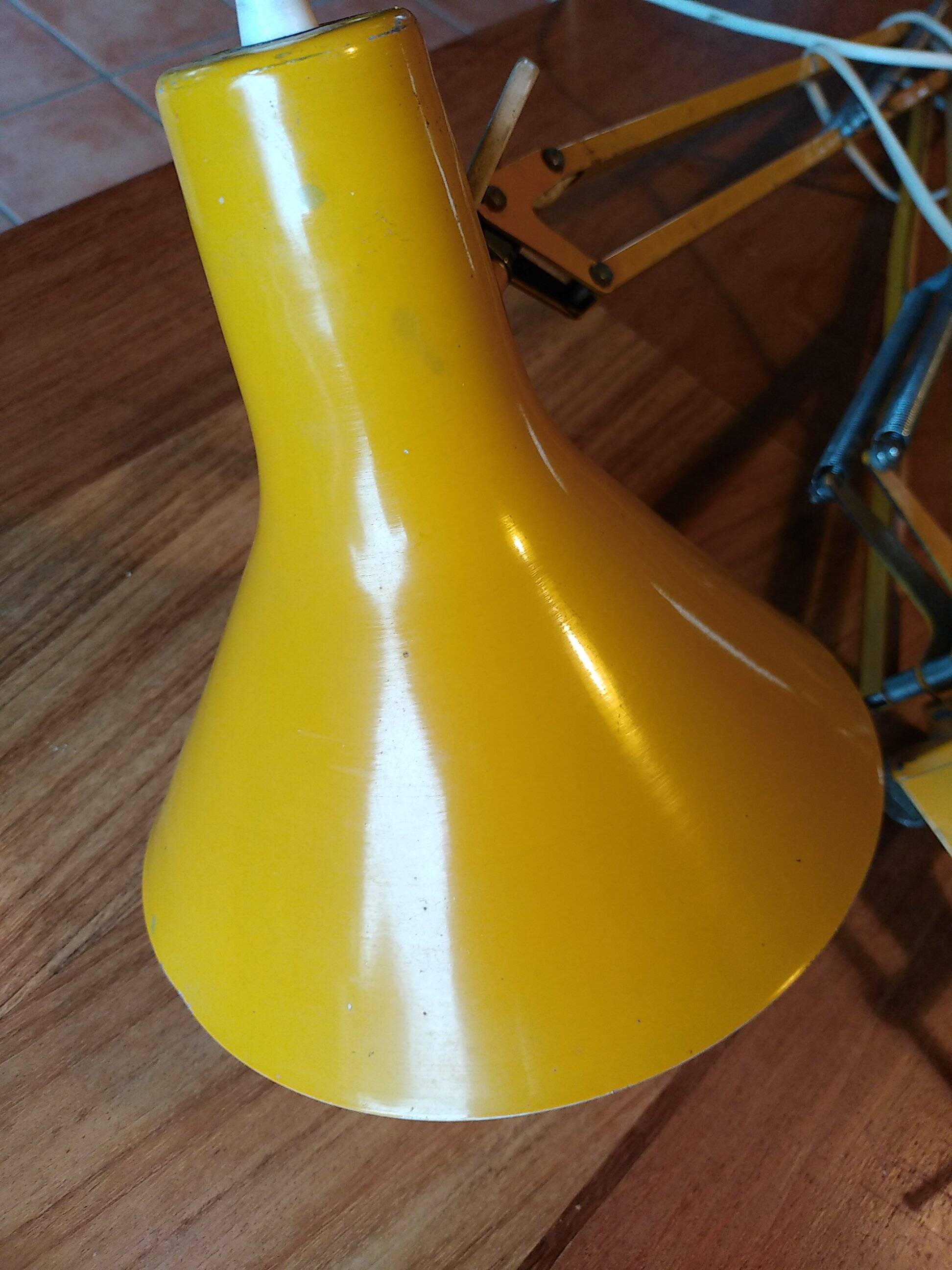 Luxo articulated lamp. Jacobsen.